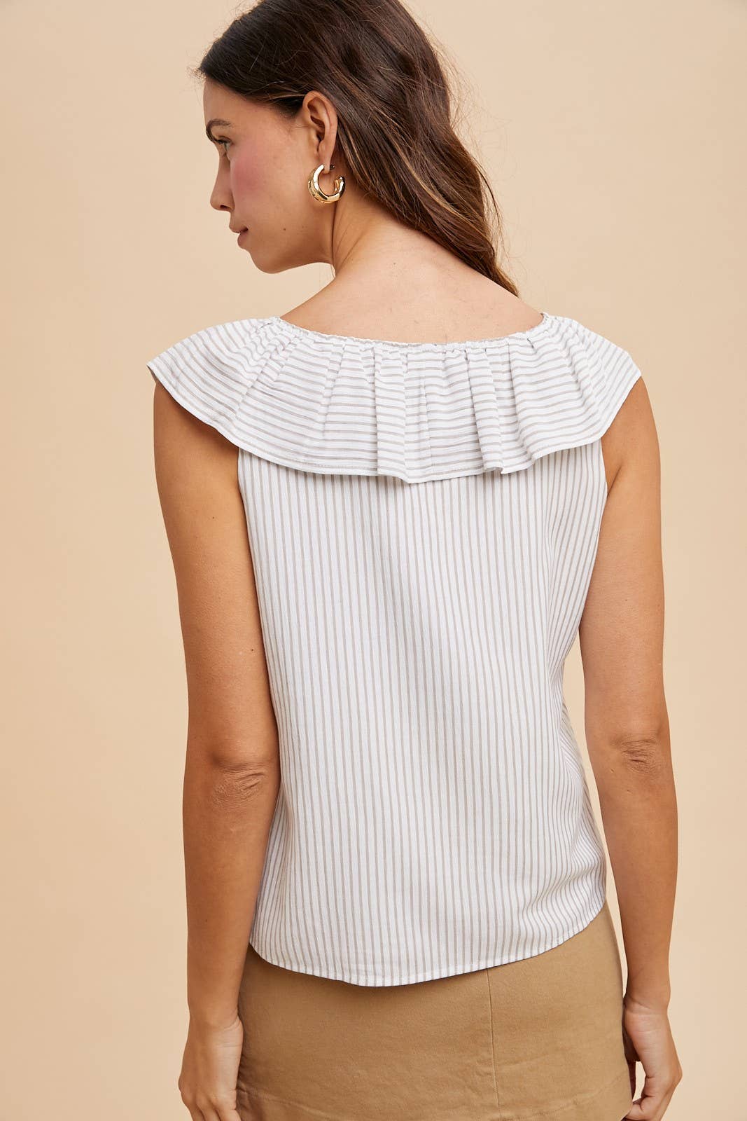 Pin Stripe Ruffled V-neck Sleeveless Blouse: NAVY / 2-2-2-2(S-M-L-XL)