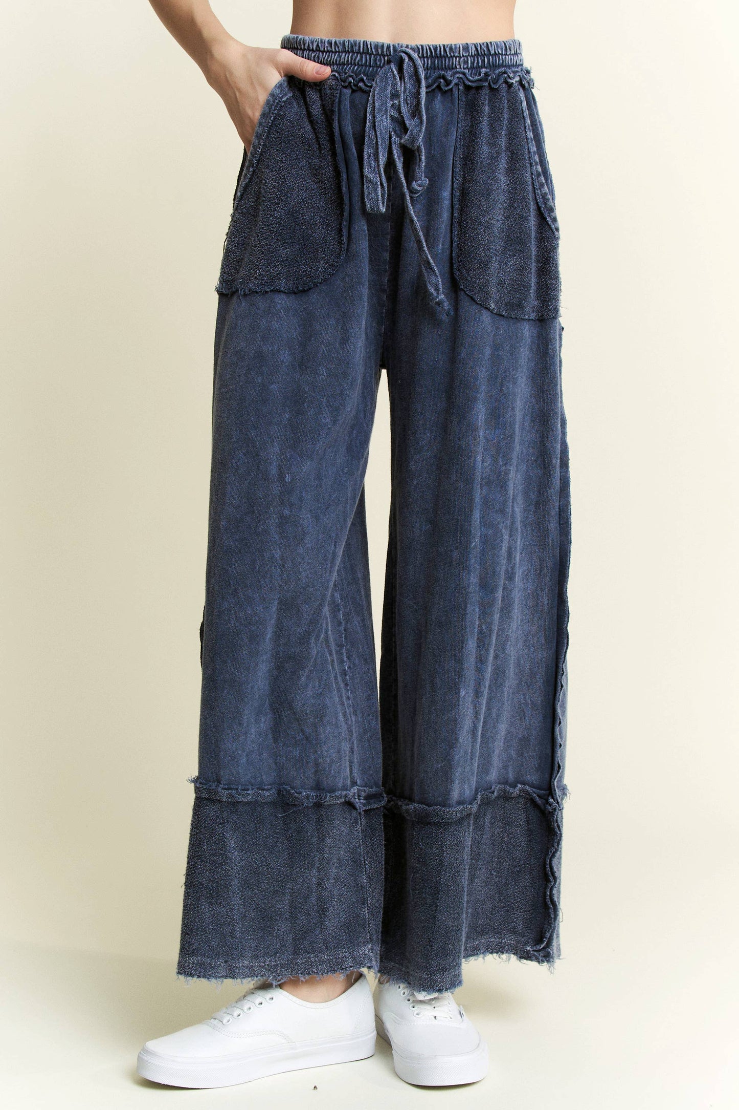 MineralWash Wide Pants with raw hem frayed details HP5536..: Latte / S-M-L / 2-2-2