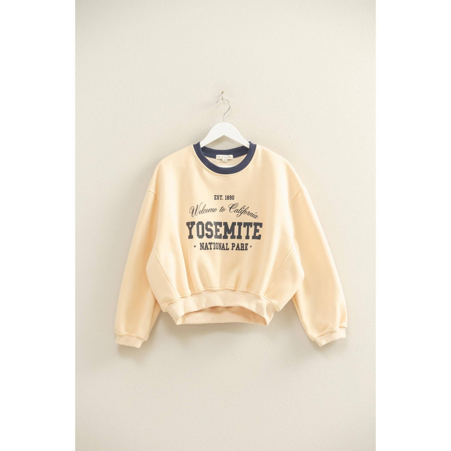 Vintage-Inspired Yosemite Crewneck Top: CHARCOAL / S-M-L(2-2-2)