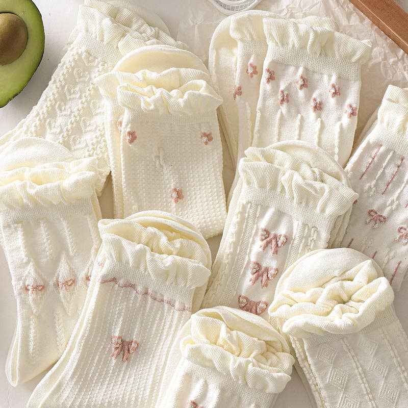 Rufia - White Rolled Edge Socks for Women: TRIBOW / AVERAGE