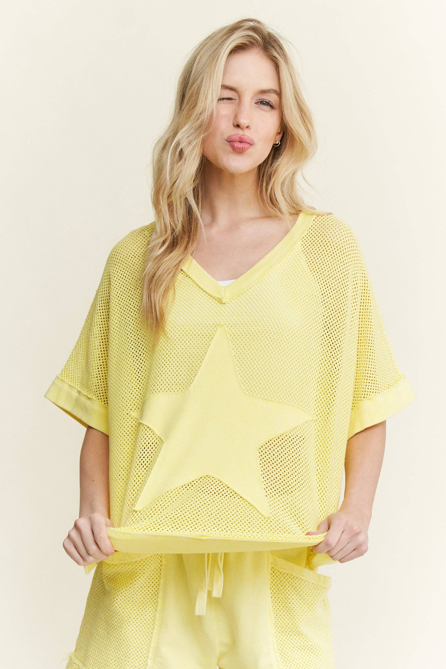 MineralWashed Star patched Mesh Knit Vest top HT6385: Hot Pink / S-M- L / 2-2-2