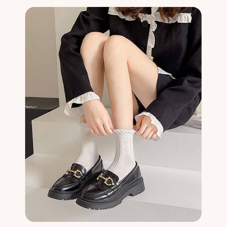Rufia - White Rolled Edge Socks for Women: HEART / AVERAGE