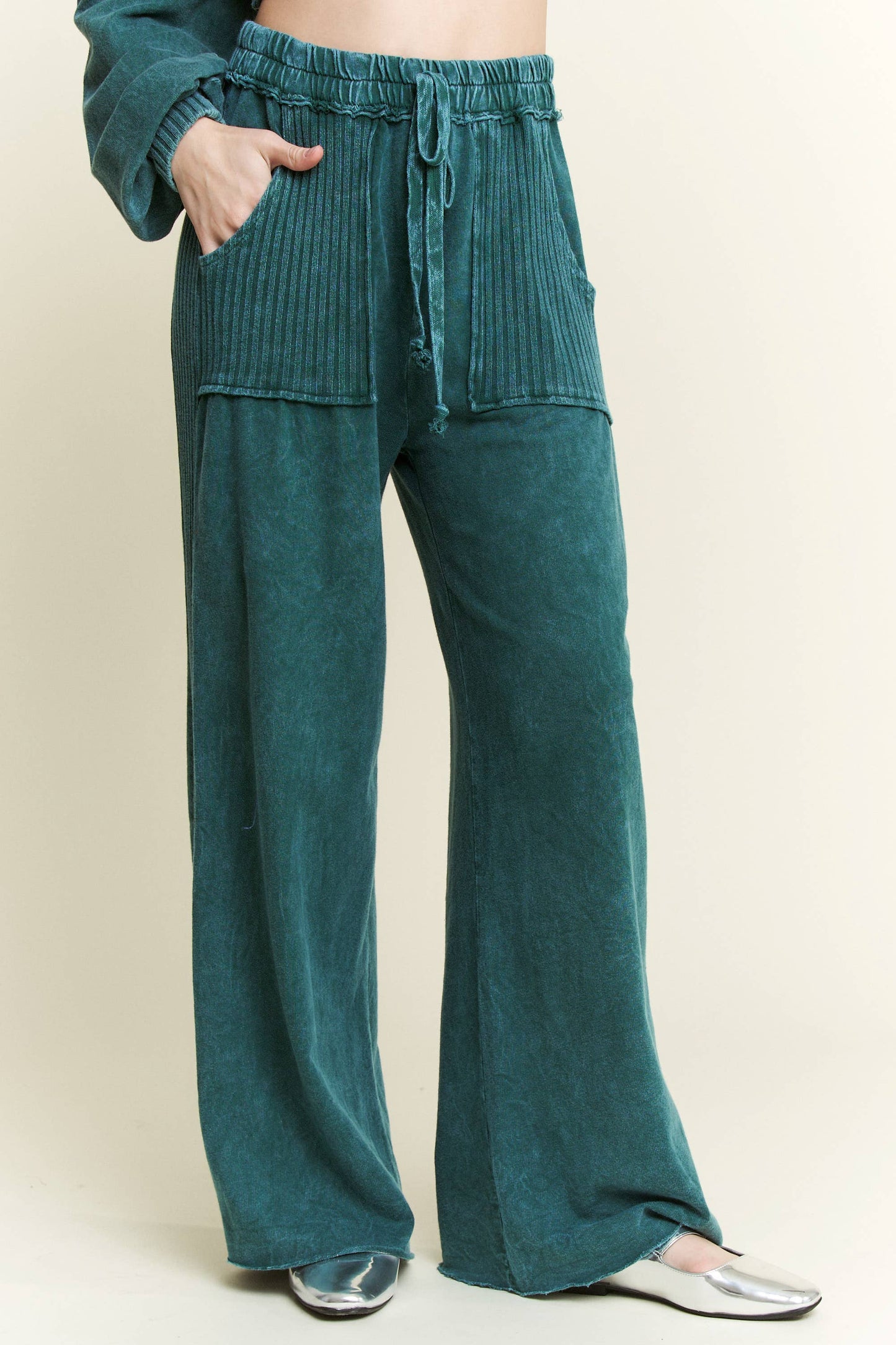 Mineral Wash Side Knit detail wide leg pants HE5878P: Midnight Green / S-M-L / 2-2-2