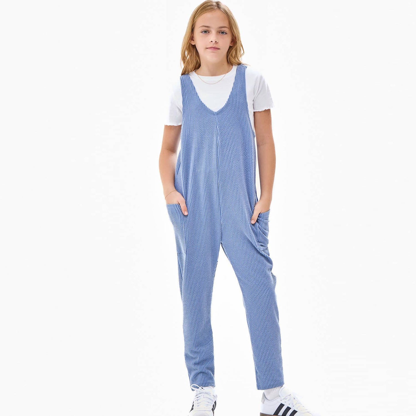 Embossed Rib Sleeveless Jumpsuit /Overall /Onesie: Navy / M
