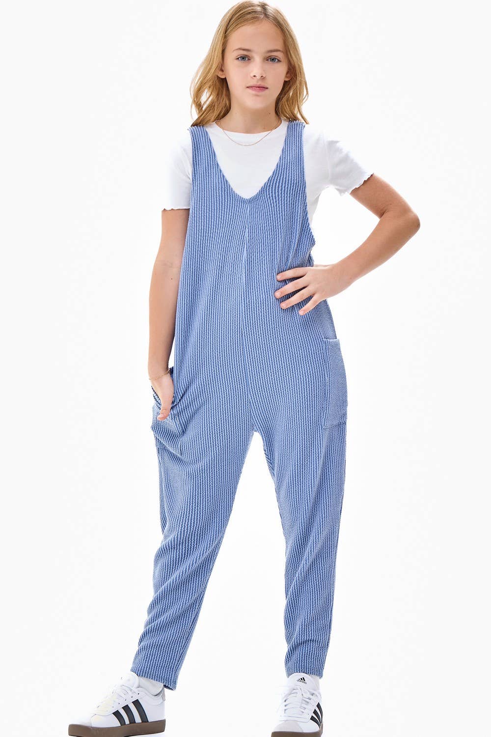 Embossed Rib Sleeveless Jumpsuit /Overall /Onesie: Navy / L