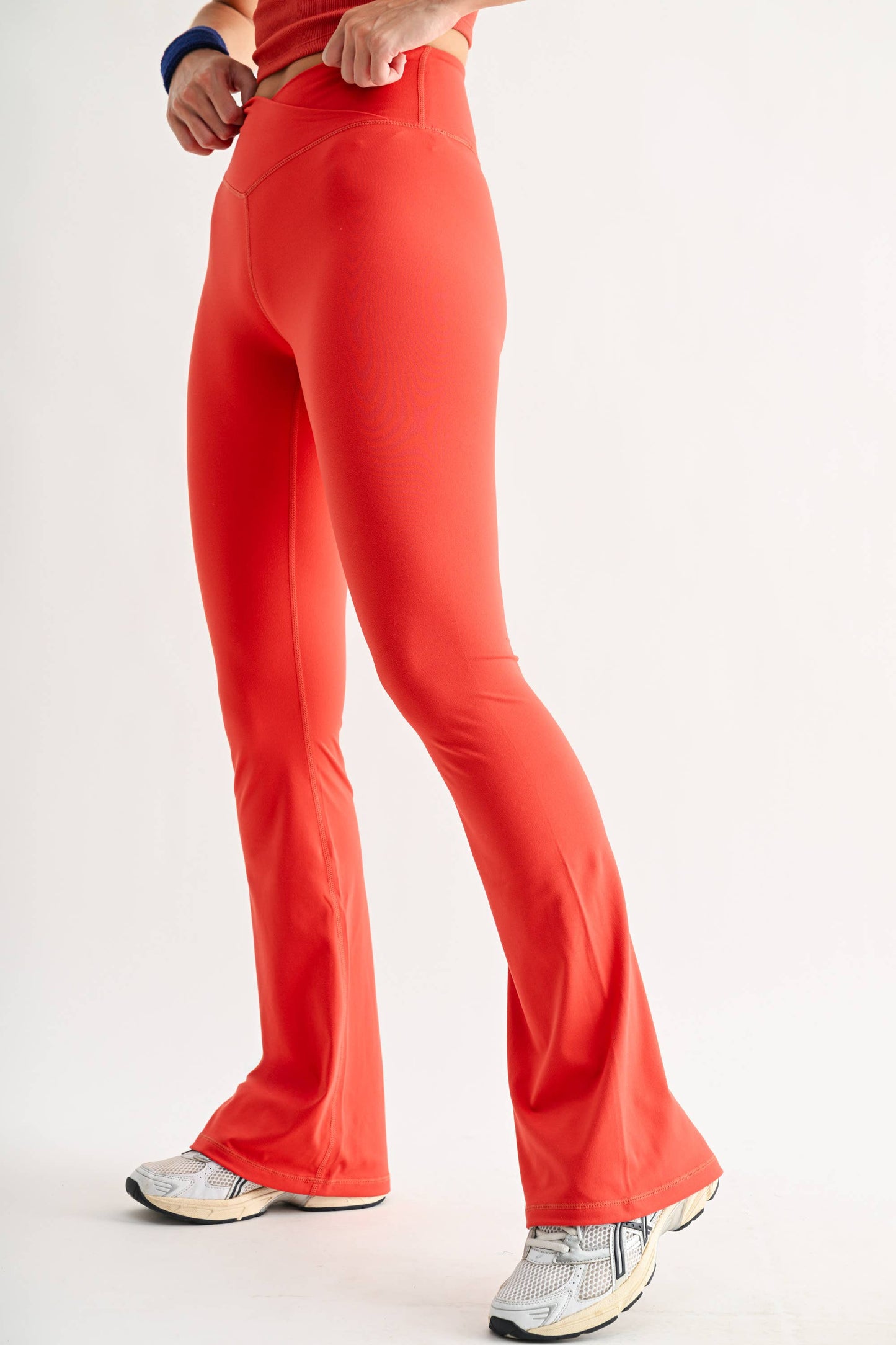 Venice Crossover Waist Yoga Pants: DARK PLUM / S:M:L (2:2:2)