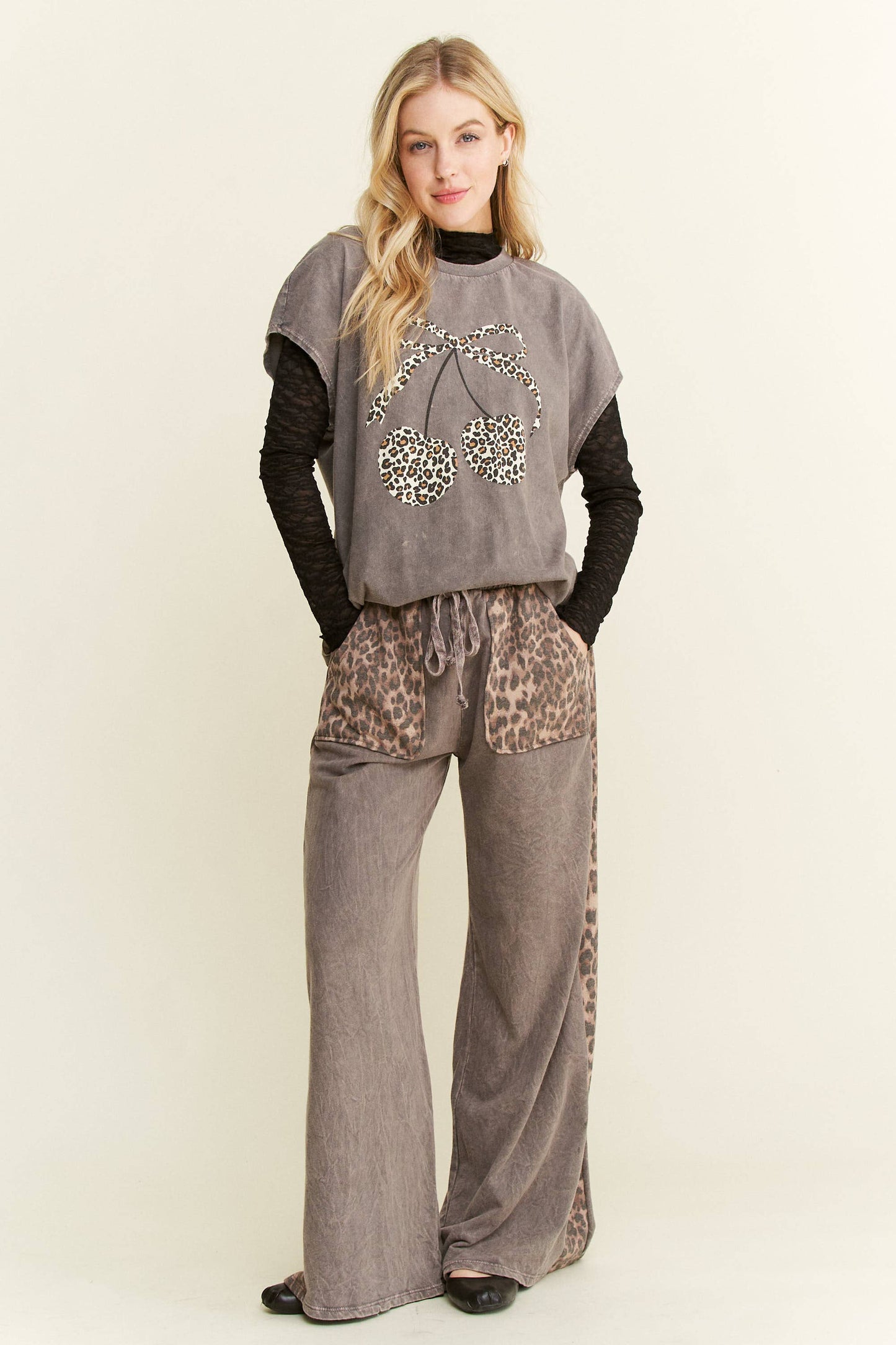 MineralWashed Leopard Print Pocket Side Trim Pants HP6162P1: Ash Oak / S-M-L / 2-2-2