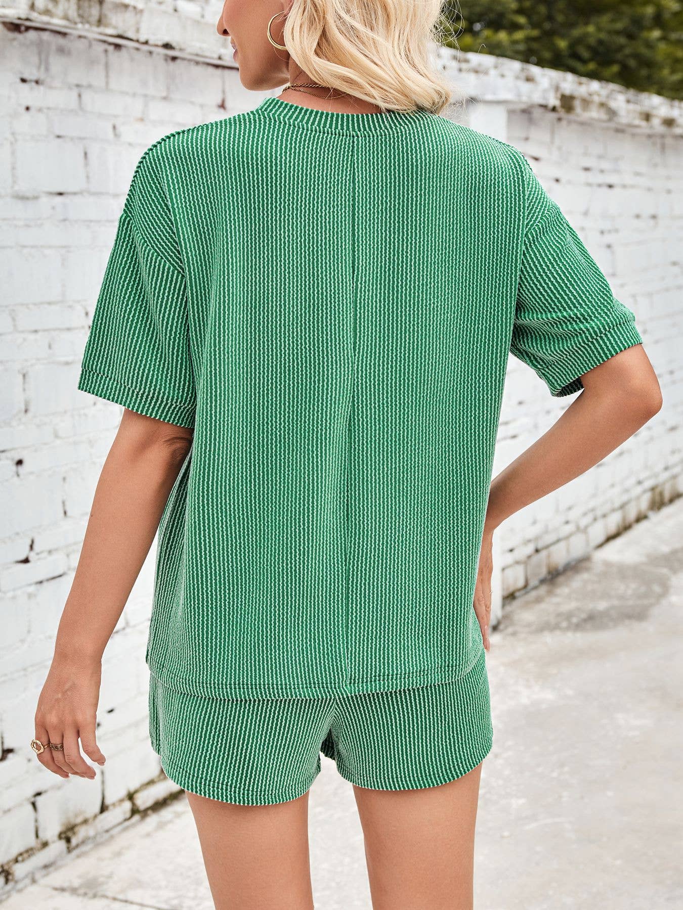 Twisted Strip T-Shirt Drawstring Shorts Loungewear Set: Green / M