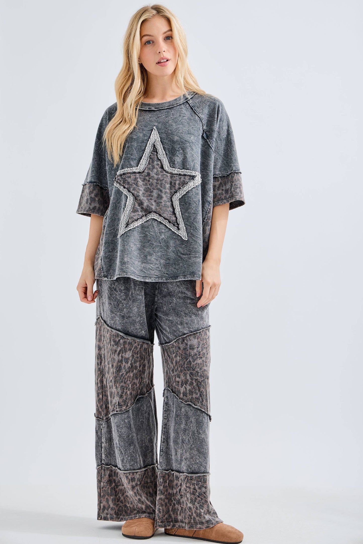 Mineral Washed Leopard Star Halfsleeve top HT6628: Ash Oak / S-M-L / 2-2-2