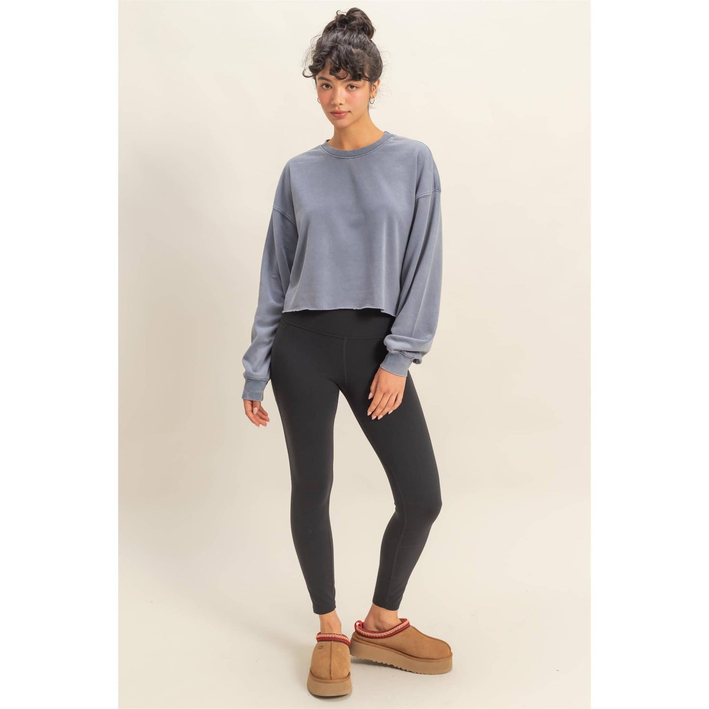 Cropped Crewneck Sweatshirt With Oversized Sleeves: BLACK / S-M-L(2-2-2)