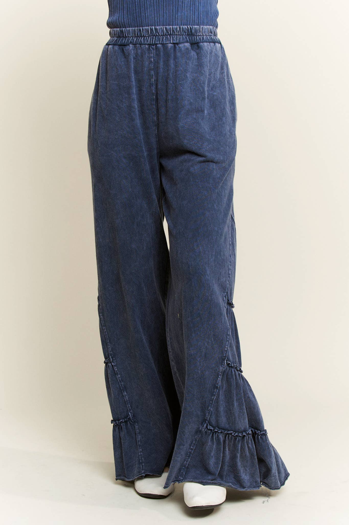 MineralWash SideRuffle Flare pants HP5881.: Silver Grey / S-M-L / 2-2-2