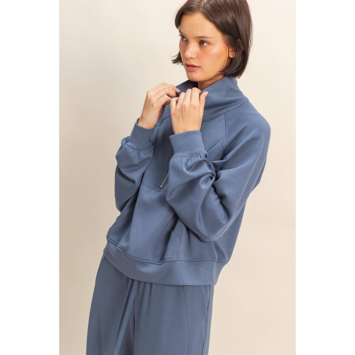 Scuba Half Zip-Up High Neck Collar Sweatshirt: BLACK / S-M-L(2-2-2)
