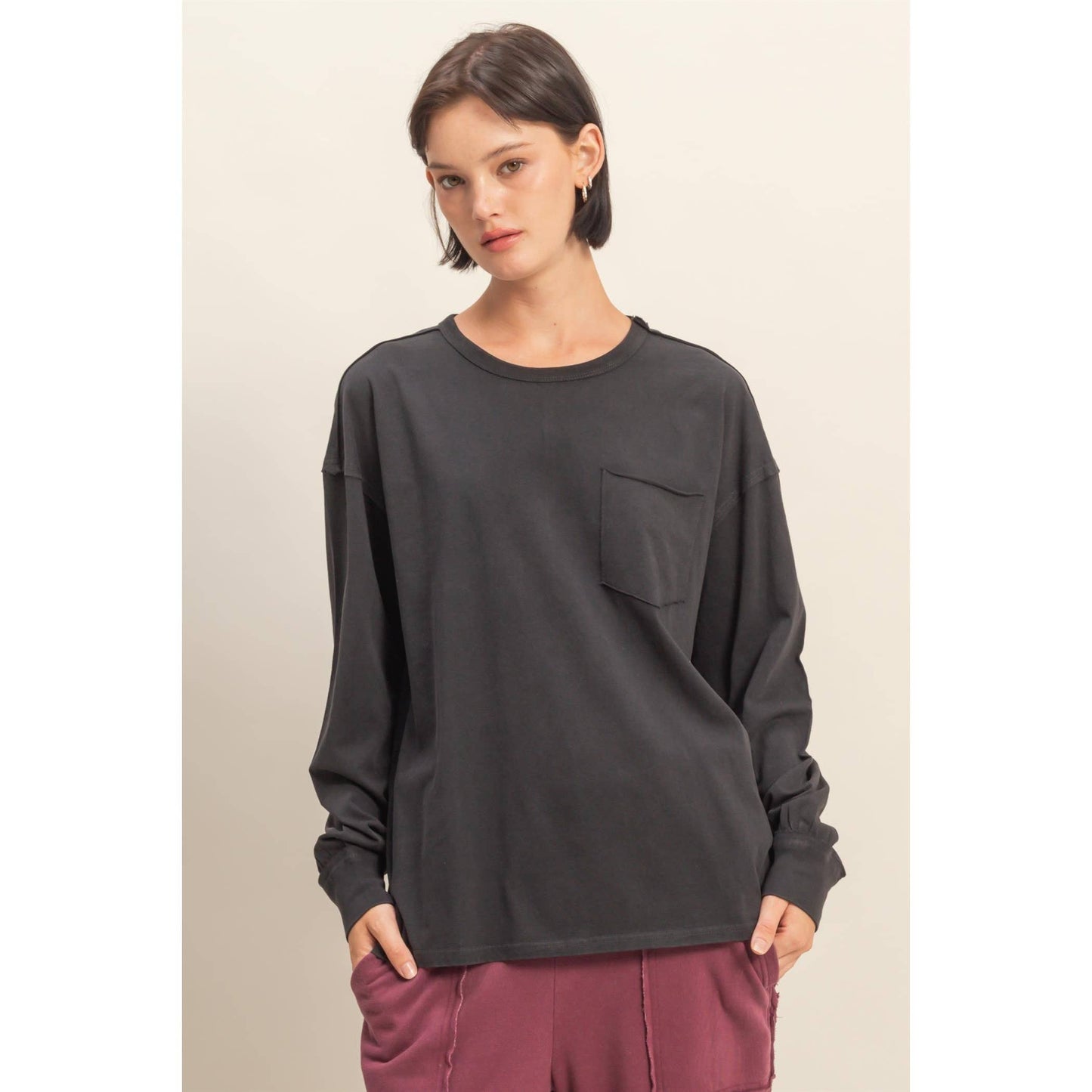 Oversized Washed Long Sleeve Pocket Tee: BLACK / S-M-L(2-2-2)
