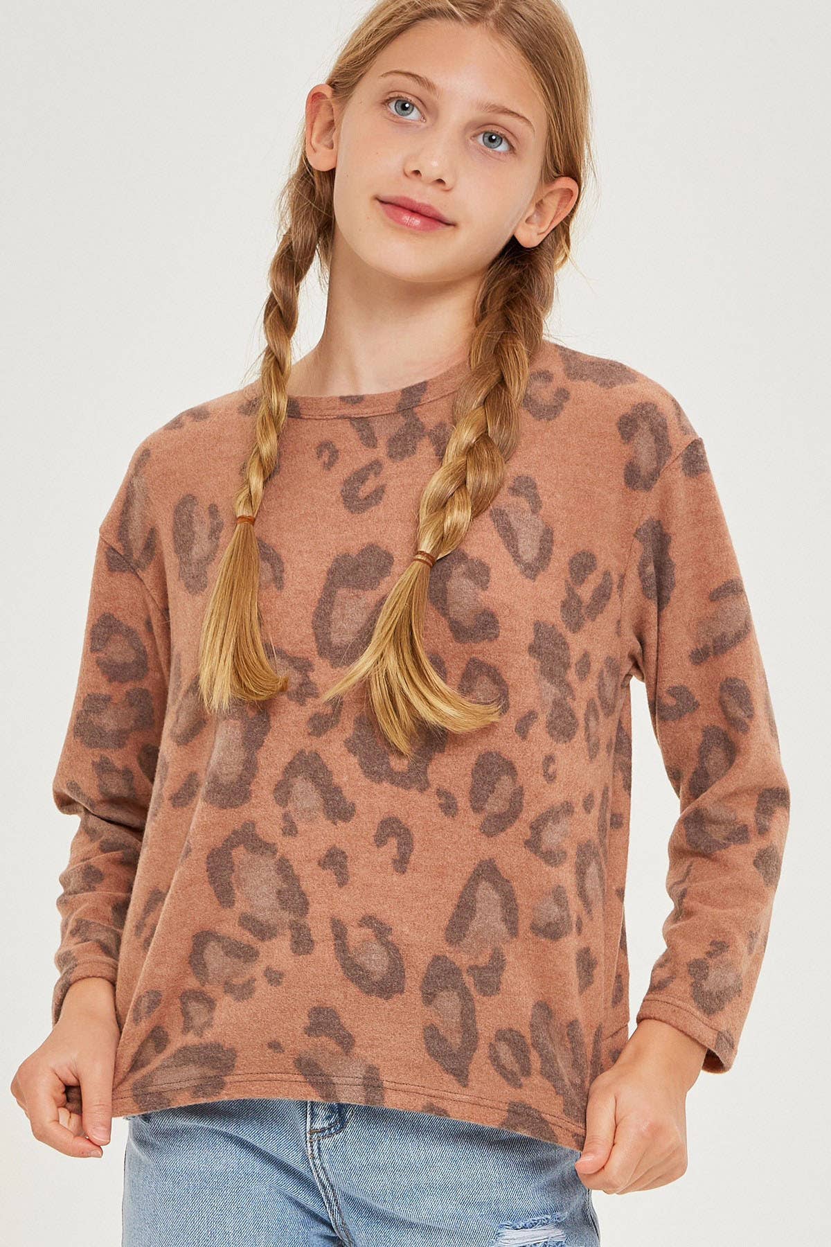 Leopard Twist Open Back Knit Sweater: Blush / M