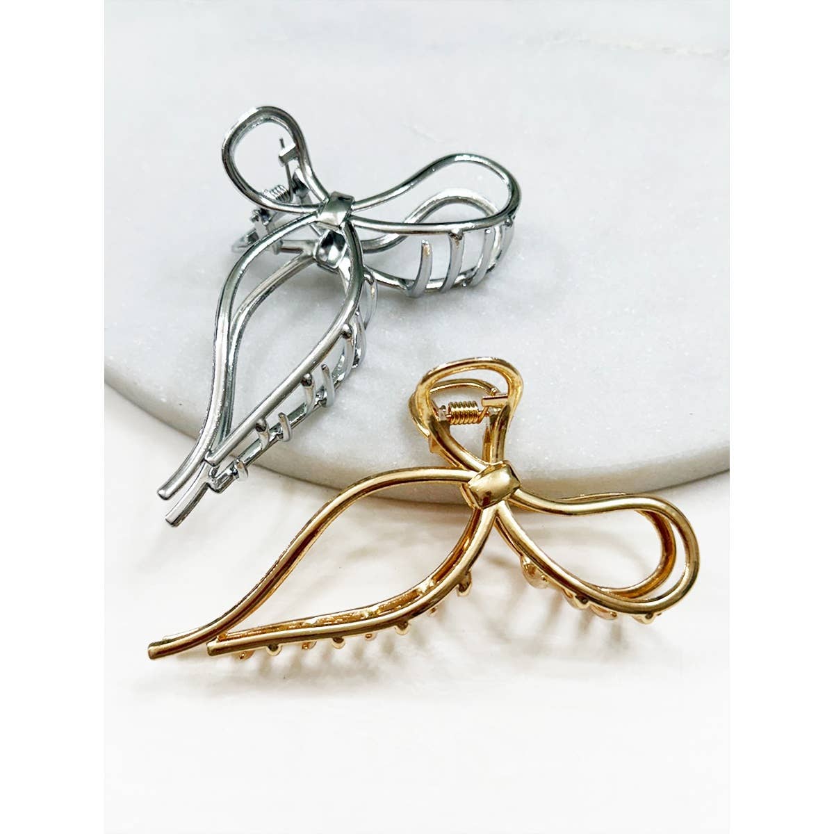 Metal Bow Shape Hair Claw: MIX COLOR / ONE(12)