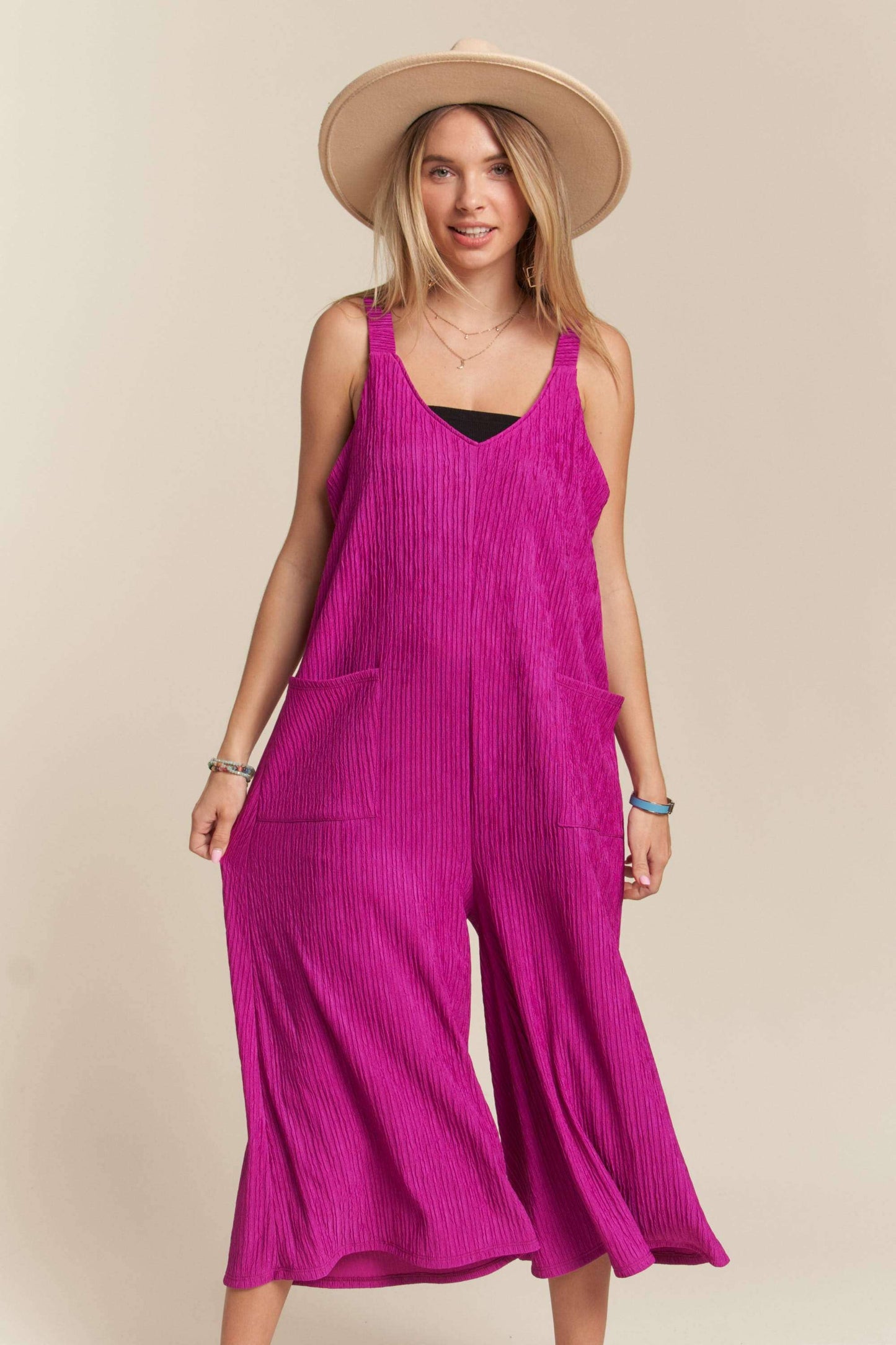 RP4087PL - WIDE LEG CRINKLE JUMPSUIT: L / MAGENTA