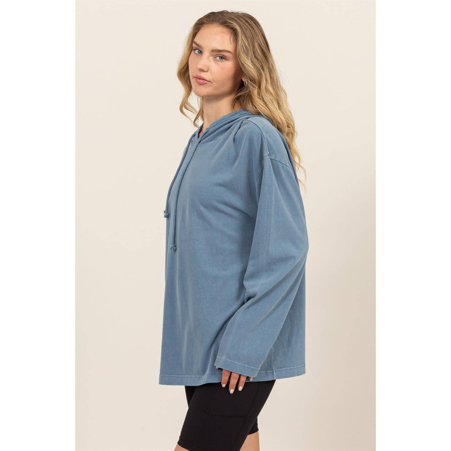 Oversized Hooded Long-Sleeve Top: BLACK / S-M-L(2-2-2)