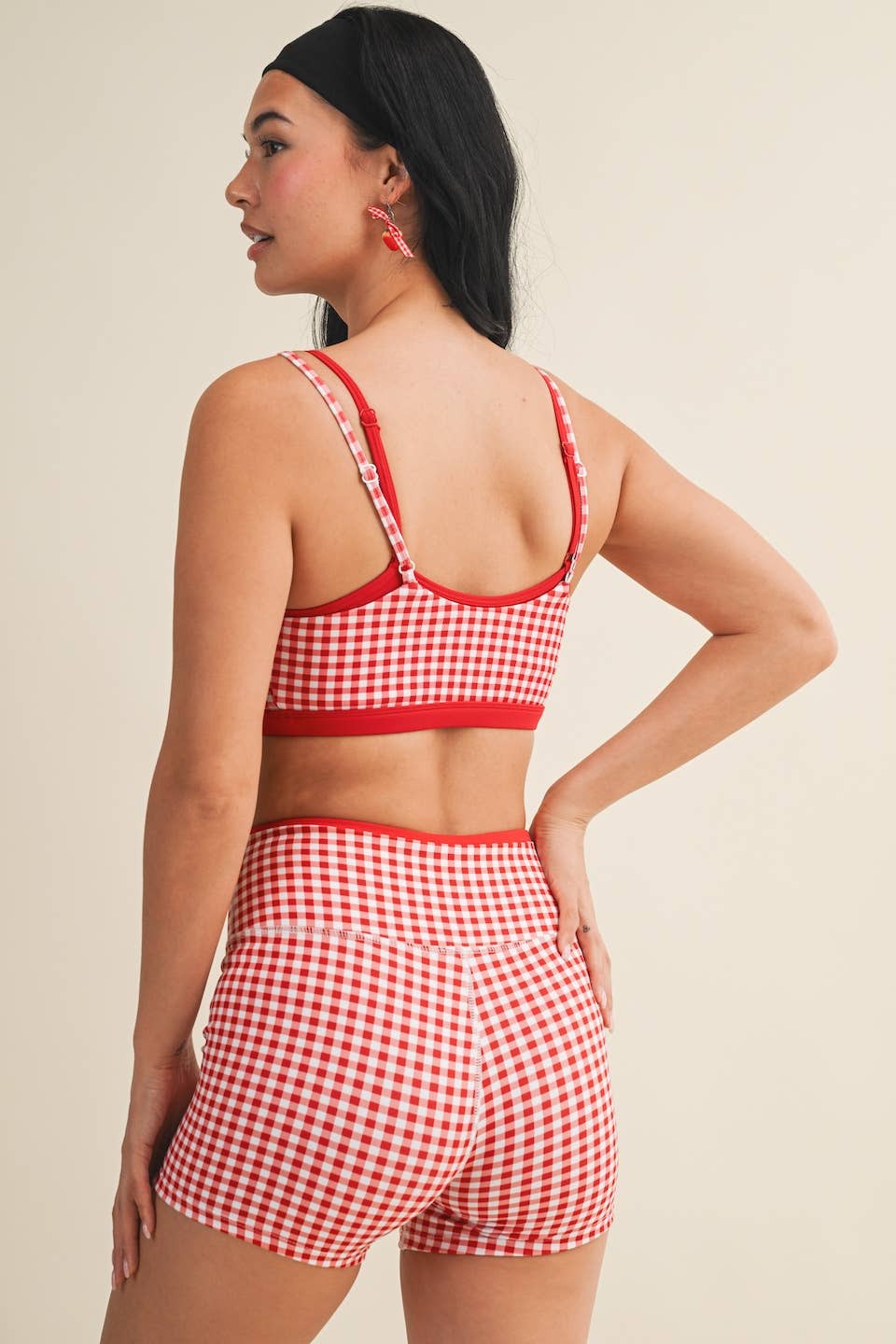 Gingham Print Double Layered Sports Bra: Red Gingham / L