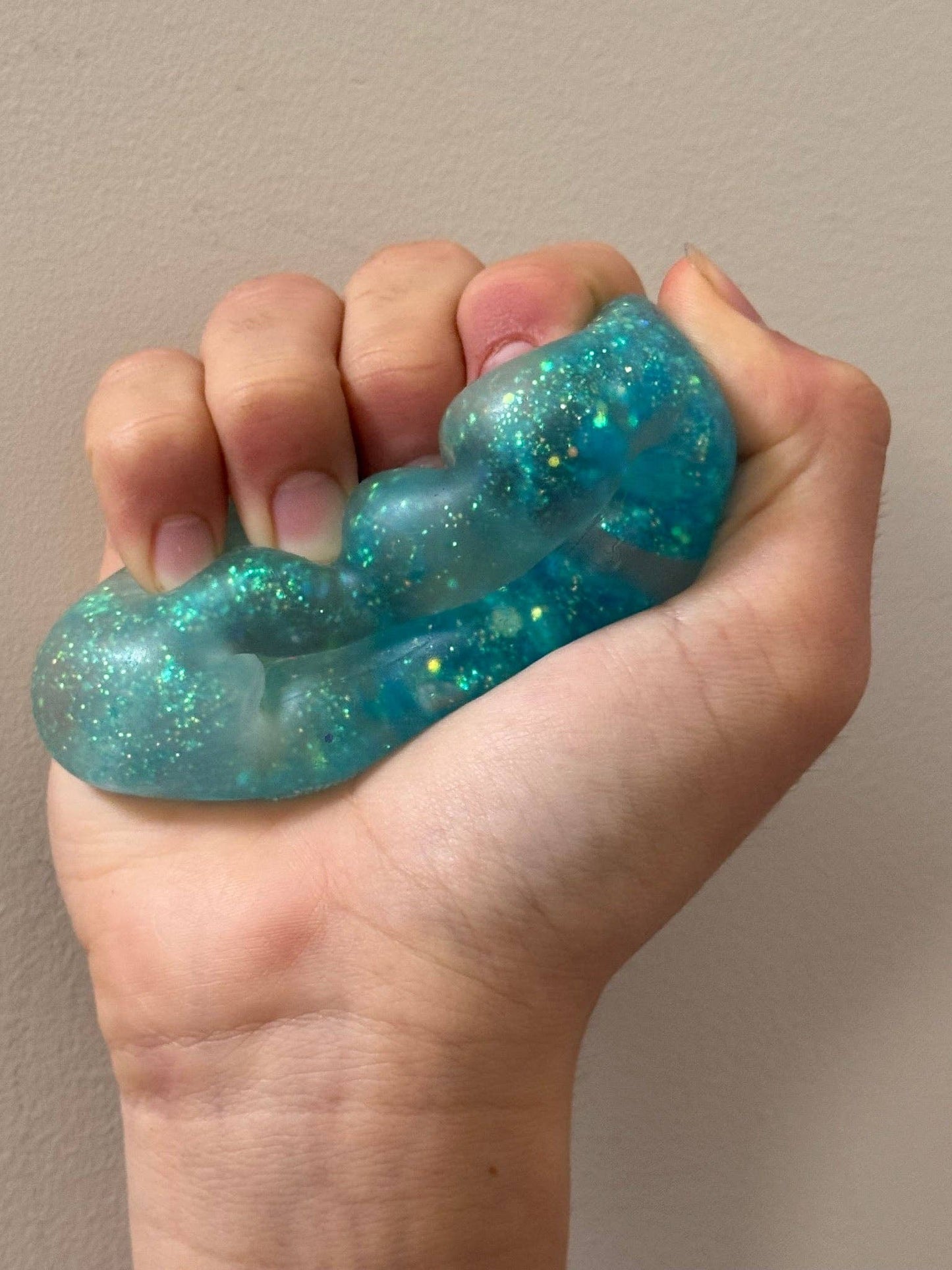 Feelzies™ Original Squishy Bracelet: Lavender Sparkle