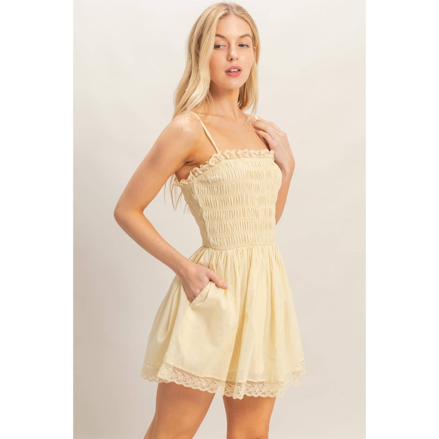 Smocked Lace Trim Romper: CREAM / S-M-L(2-2-2)