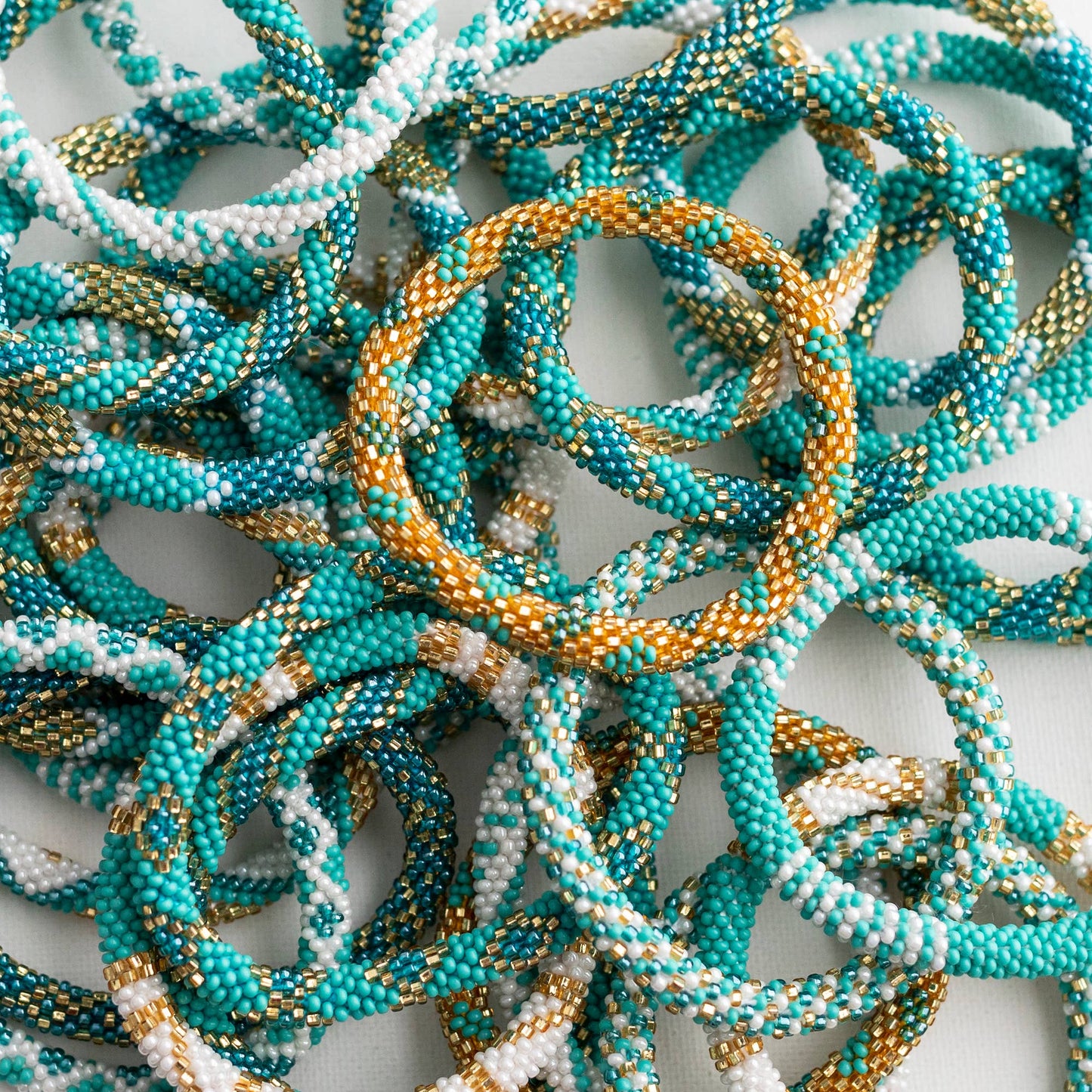 💎 Roll-On® Jewelry -  Aquamarine - Set of 12 Bracelets 