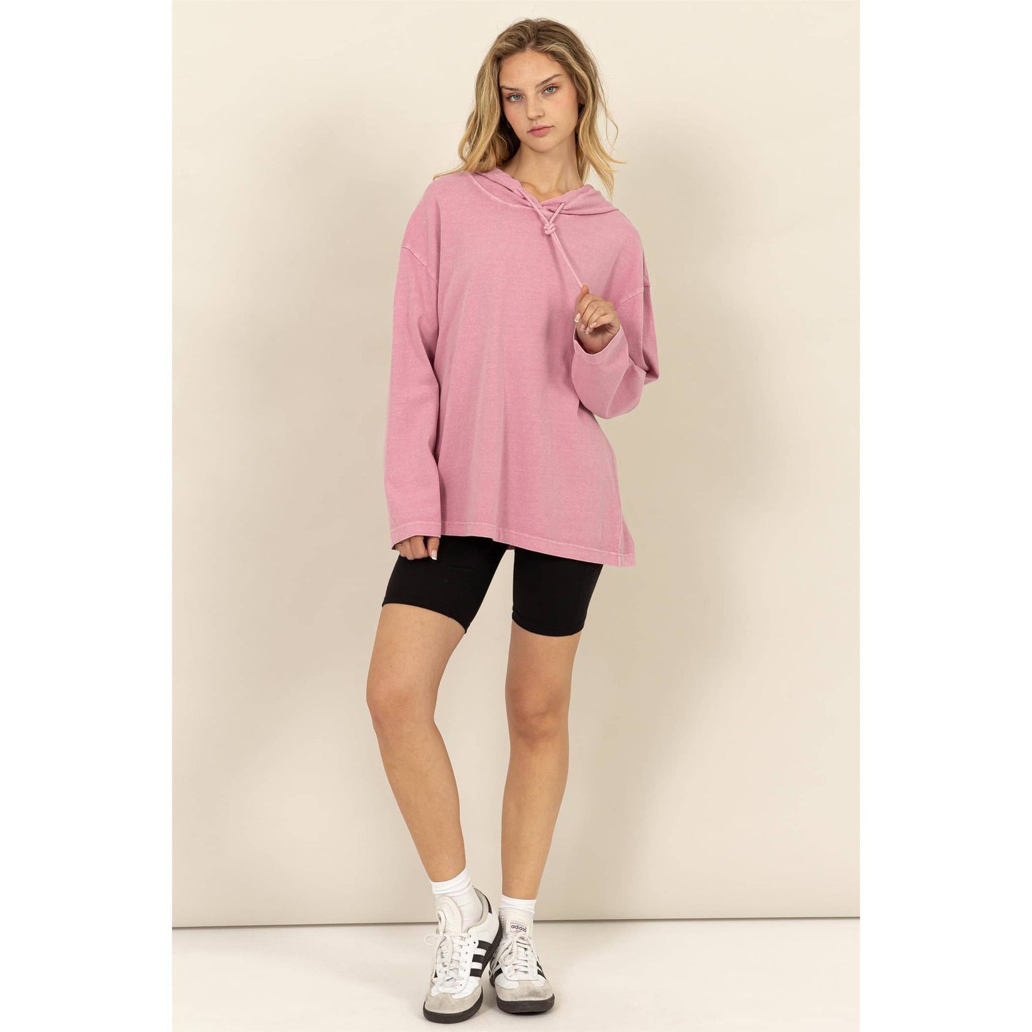 Oversized Hooded Long-Sleeve Top: BLACK / S-M-L(2-2-2)