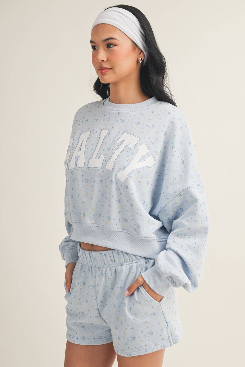 Salty Ditsy Print Crewneck Crop Sweatshirt: Pink Ditsy / L
