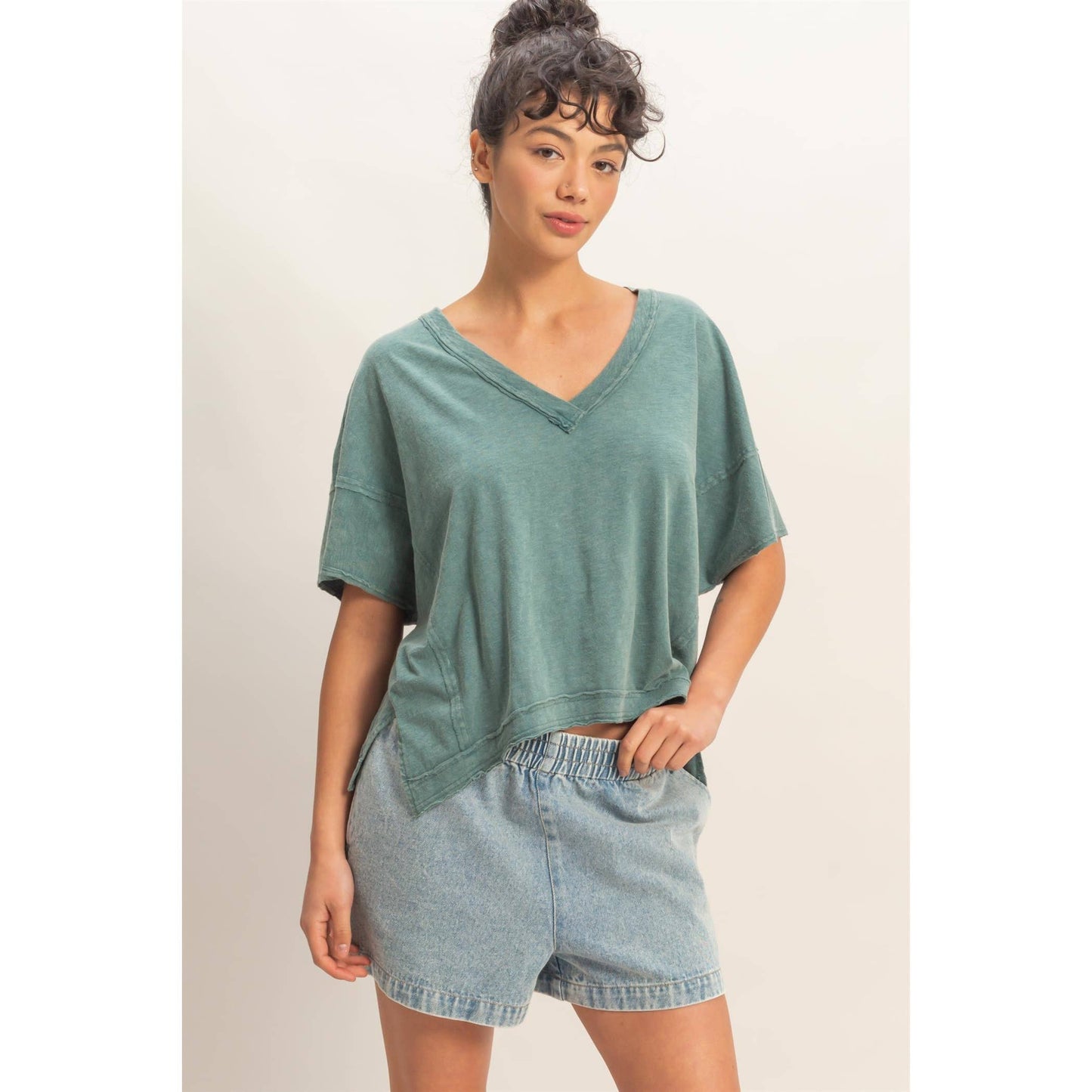Oversized V-Neck Short Sleeve Top: WHIP CREAM / S-M-L(2-2-2)