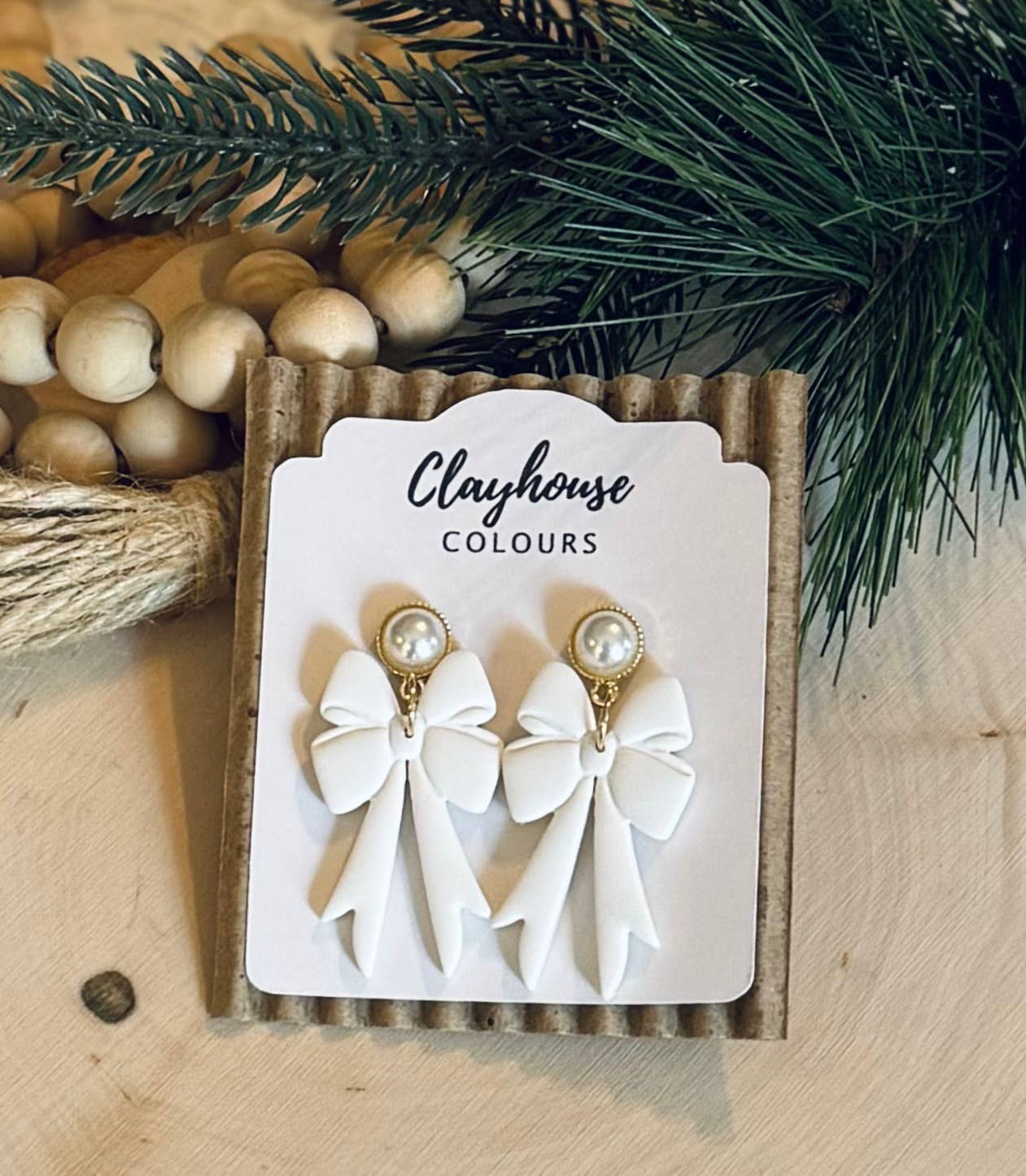 Holiday  Earrings  : Red Bows