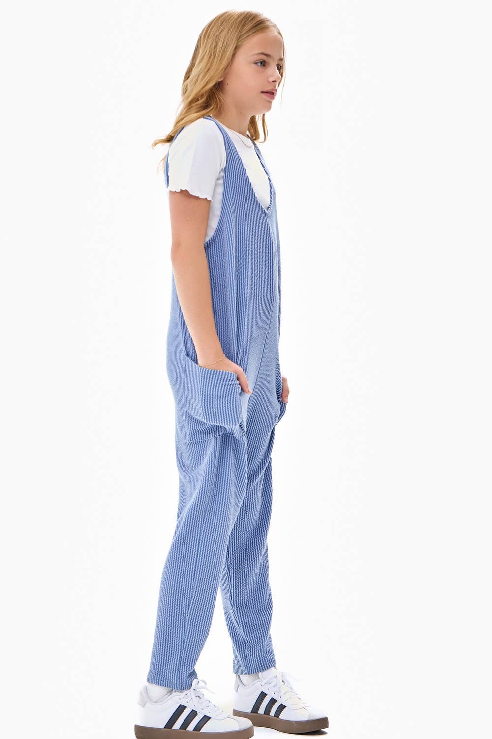 Embossed Rib Sleeveless Jumpsuit /Overall /Onesie: Navy / M