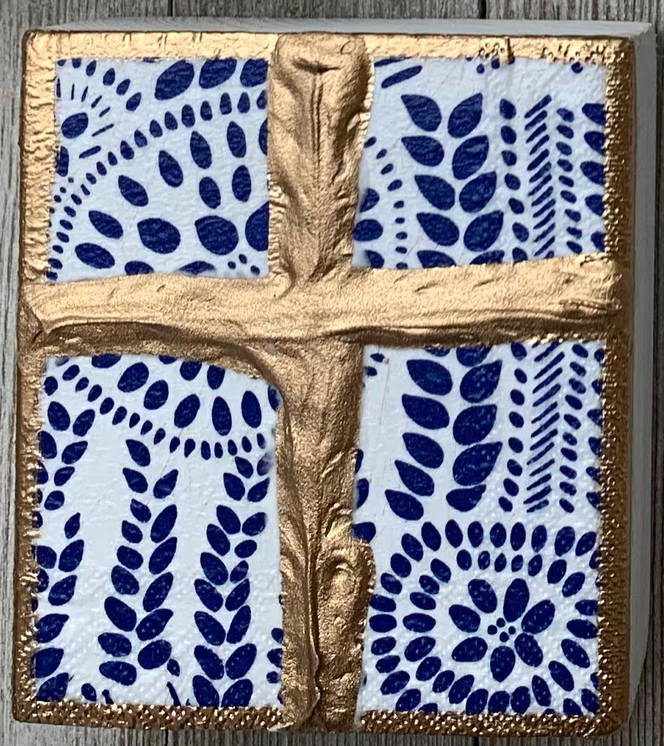 4x4 Decoupage Cross Art: Circle Dots