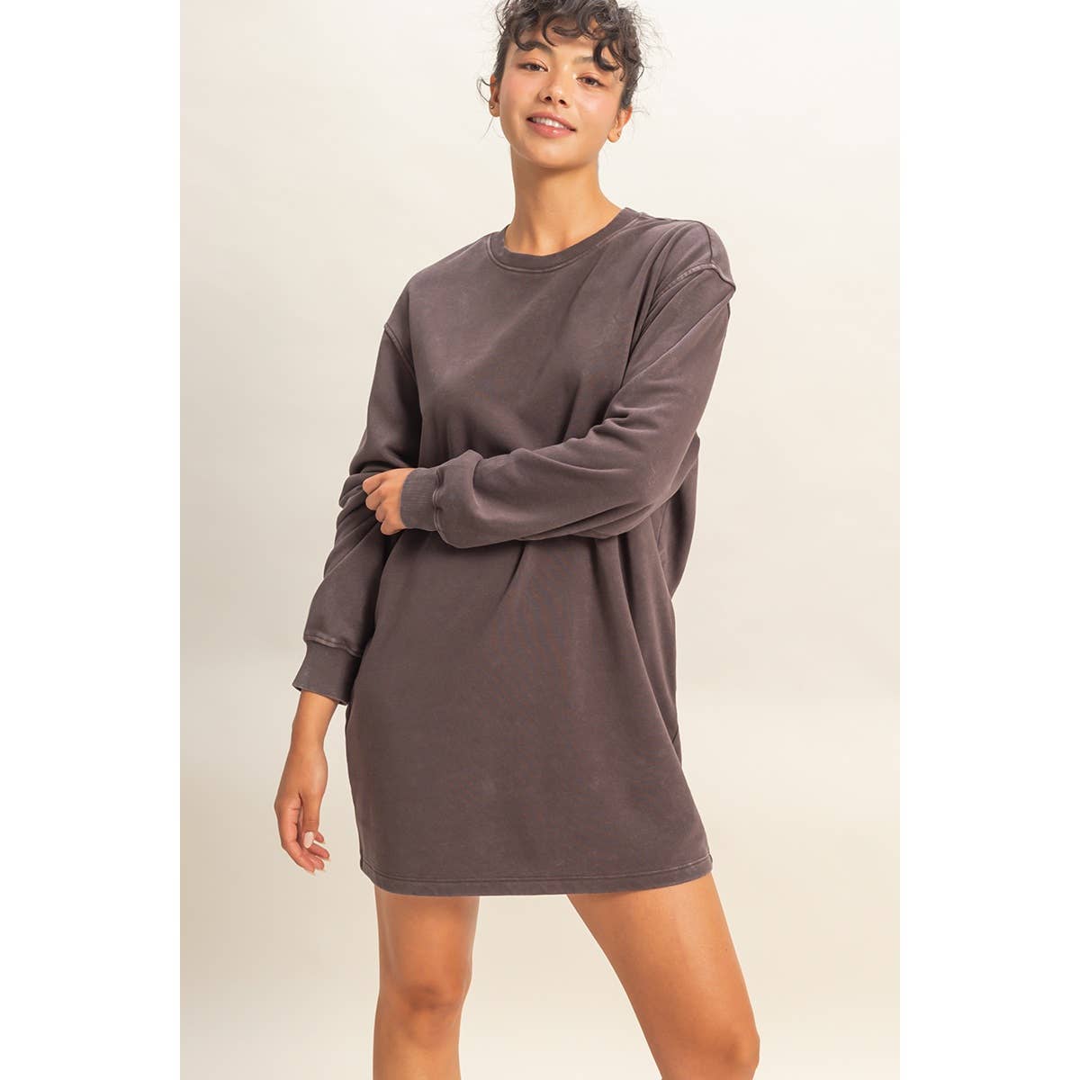 Mineral Washed Oversized Mini Sweatshirt Dress: CHESTNUT / S-M-L(2-2-2)