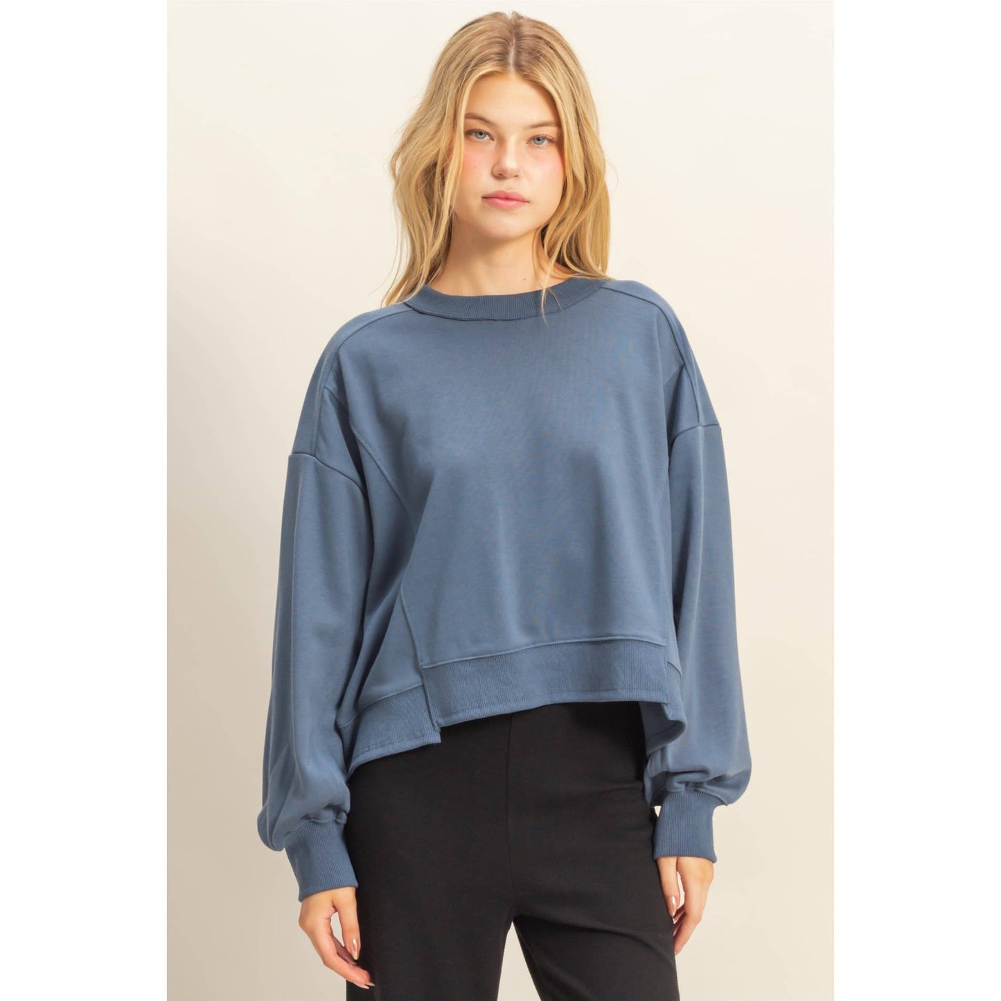 Layered Hem Sweatshirt With Raw Edges: MOSS GREEN / S-M-L(2-2-2)