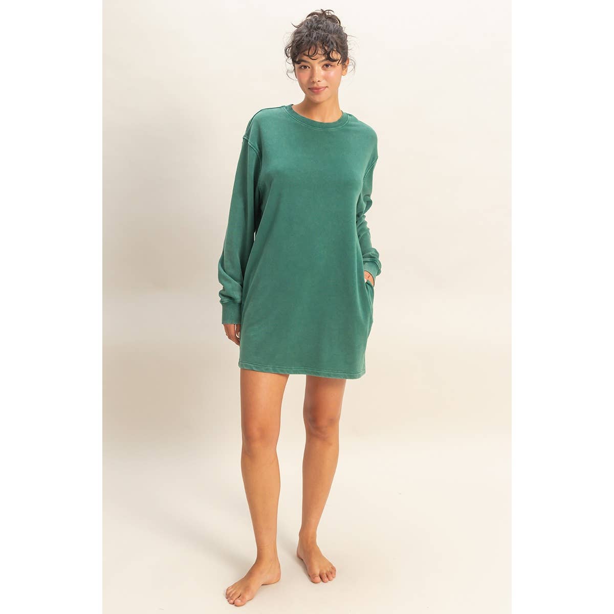 Mineral Washed Oversized Mini Sweatshirt Dress: CHESTNUT / S-M-L(2-2-2)