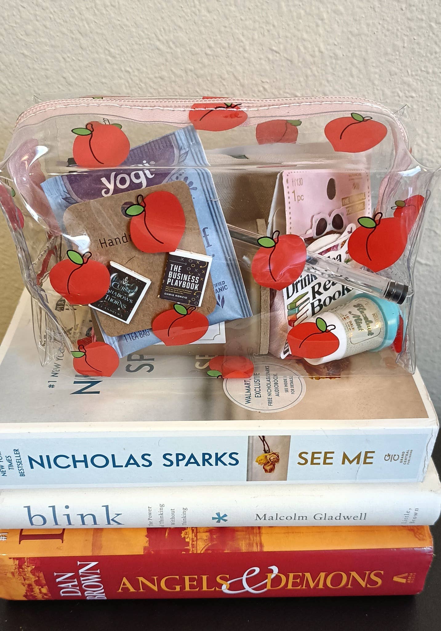 Gift Set Bags ~ Bookish and Cozy Care: Cozy Care