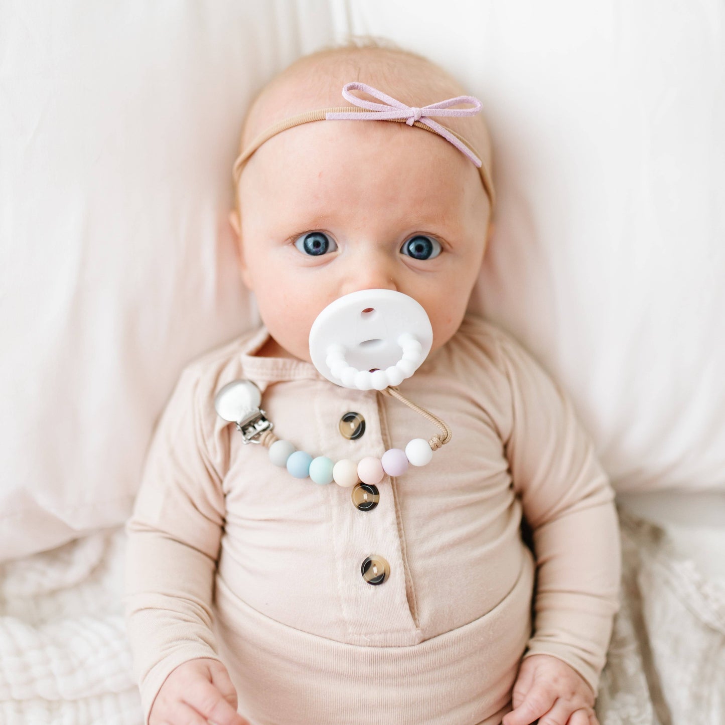Cutie PAT Slant (0-6m) Pacifier + Teether: Sunshine