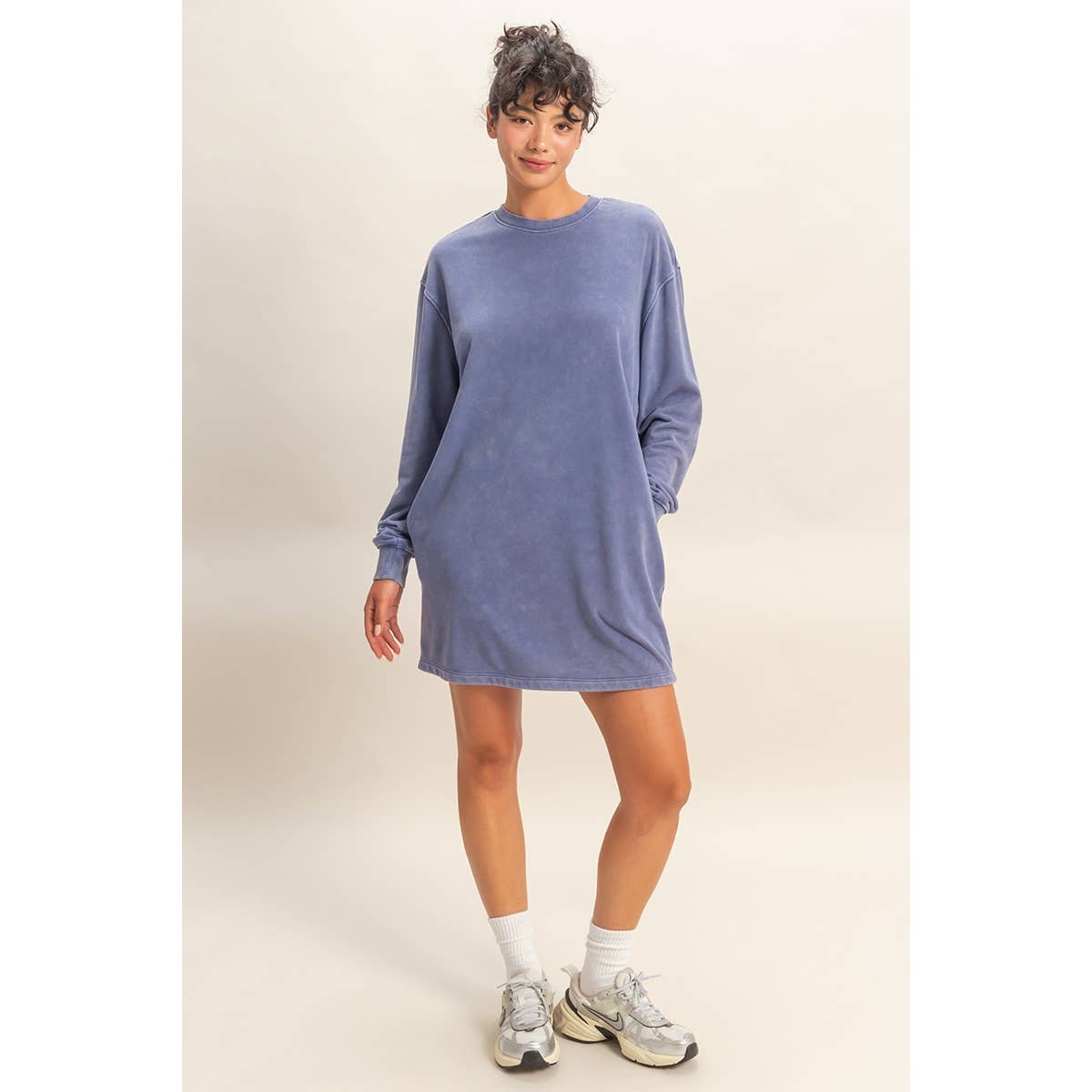 Mineral Washed Oversized Mini Sweatshirt Dress: CHESTNUT / S-M-L(2-2-2)