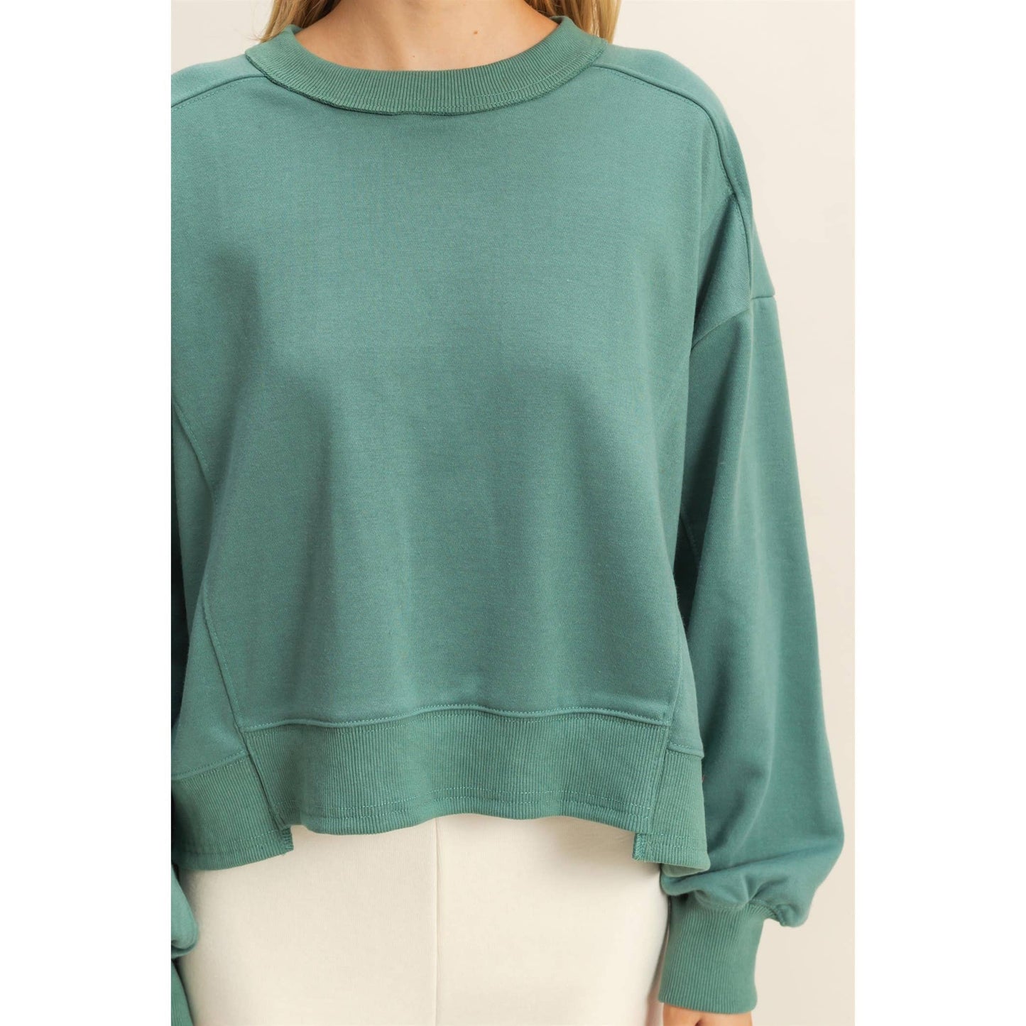 Layered Hem Sweatshirt With Raw Edges: MOSS GREEN / S-M-L(2-2-2)