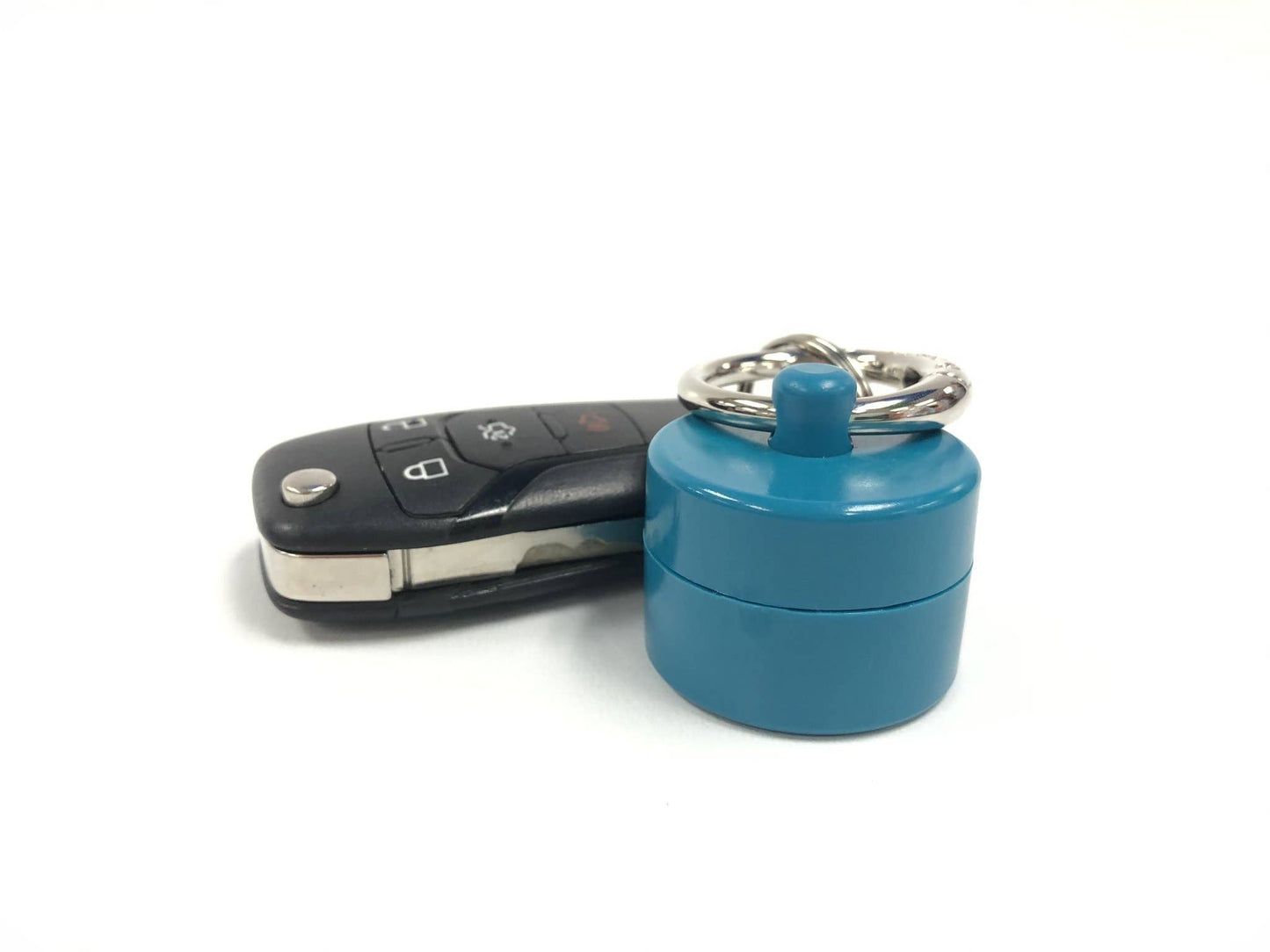 Turquoise Lion Latch Jewelry/Pill Tote