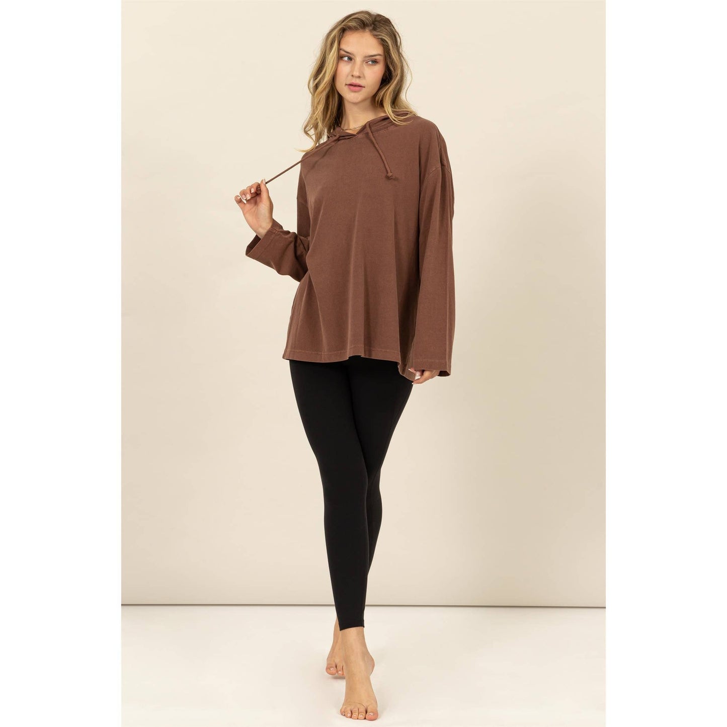 Oversized Hooded Long-Sleeve Top: BLACK / S-M-L(2-2-2)