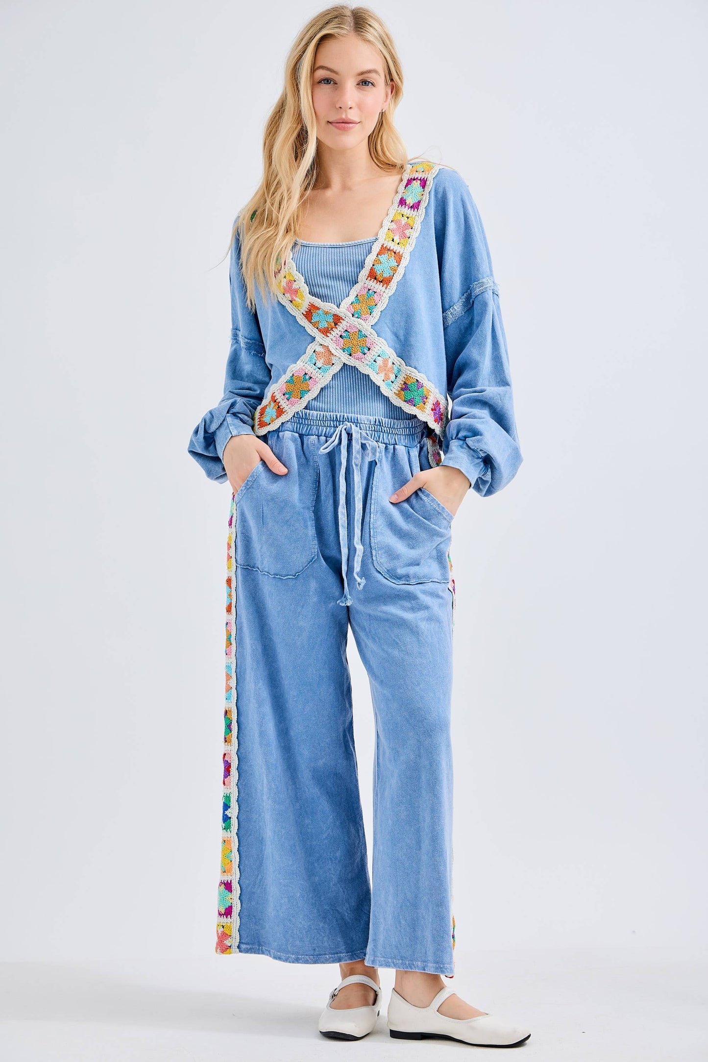 Mineral Washed Real Crochet patch side trim Pants HP6277: Natural / S-M-L / 2-2-2