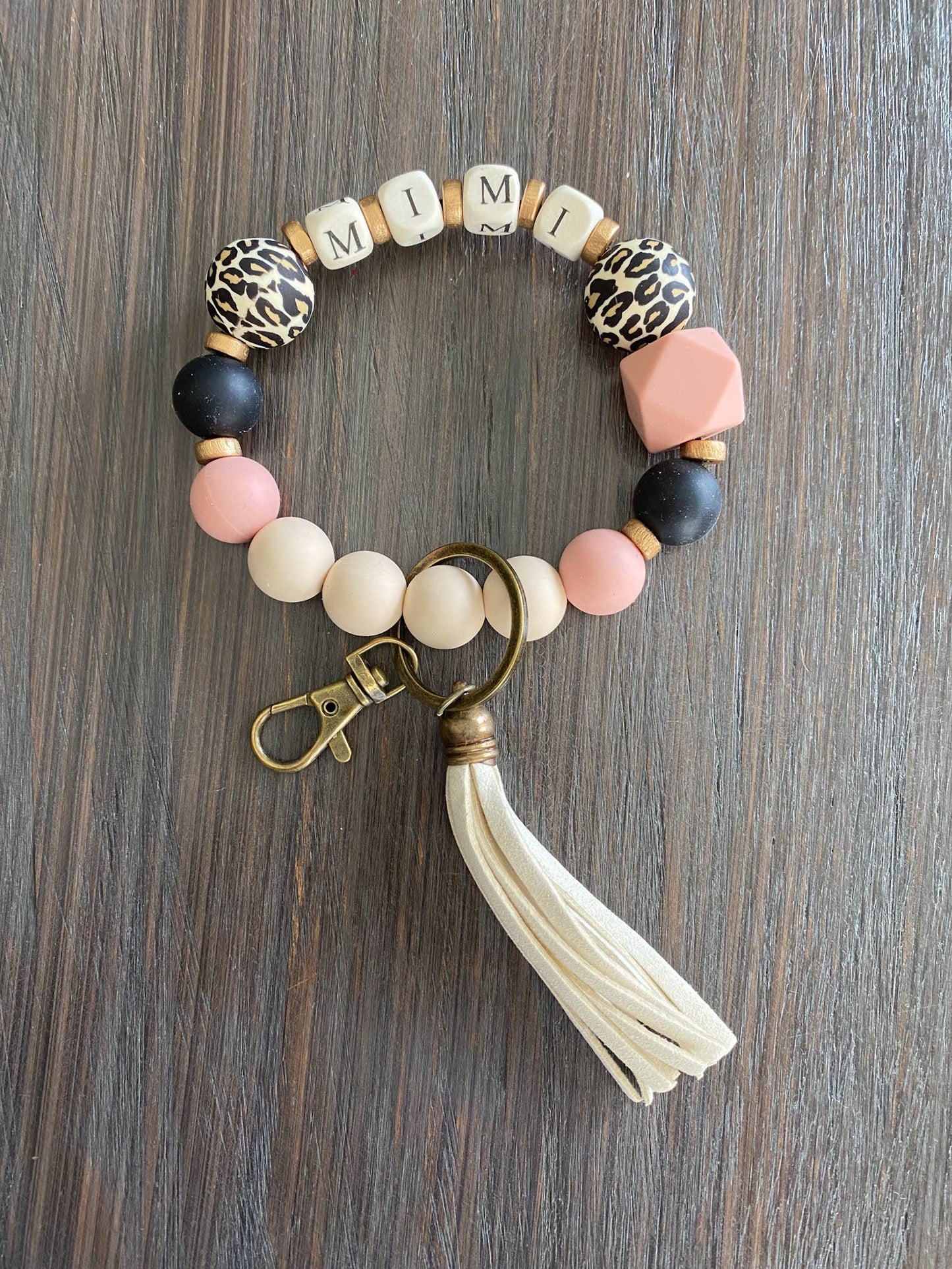 Grandma Gift NANA, MIMI, GRAM or GIGI Keychain Wristlet: GIGI