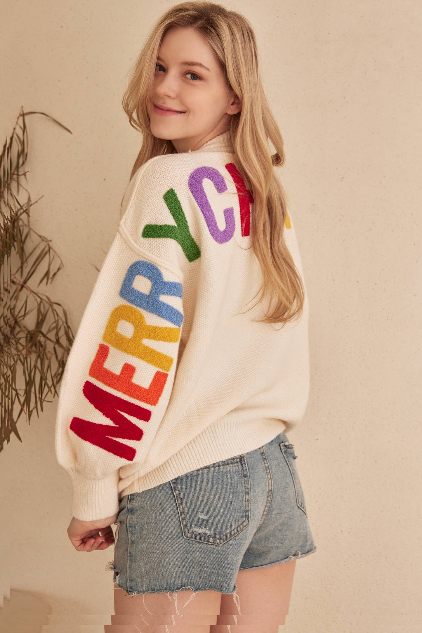 OVERSIZE Christmas Sweater with Lettering: Ivory-Multi / L
