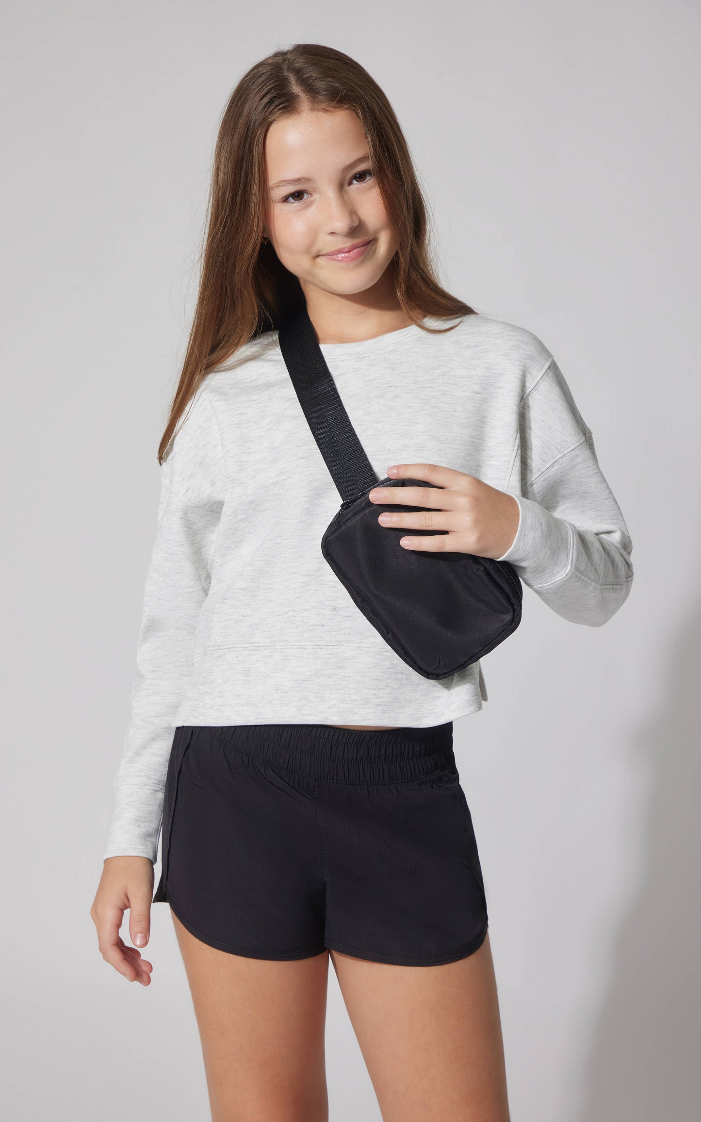 Girls Zuri Everyday Pullover, Woven Short, Fanny Bag Set: P#WRW (Windsurfer)