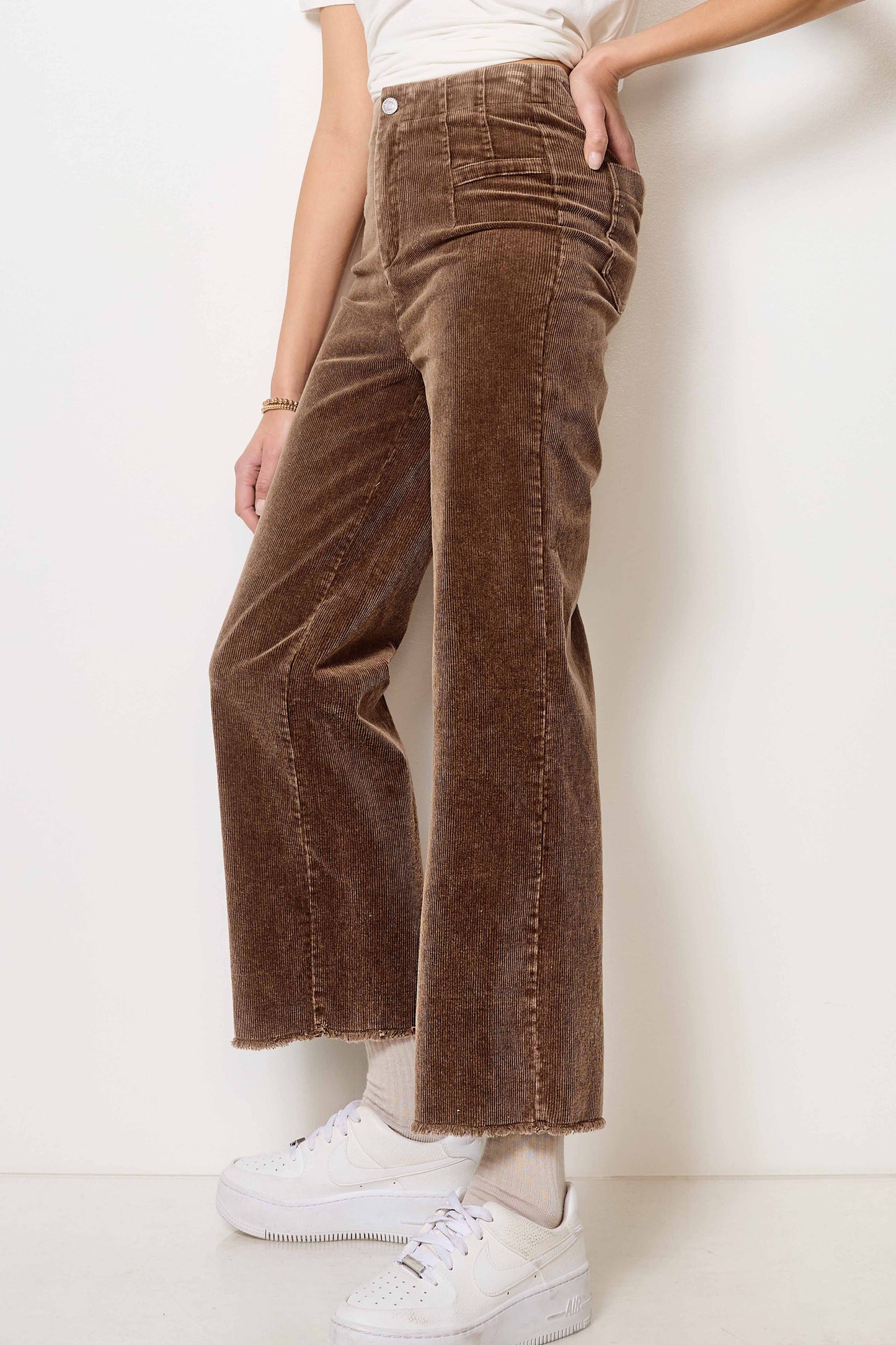 MCP4220-Mineral Washed High Waisted Wide Leg Corduroy Pants: Brown / L