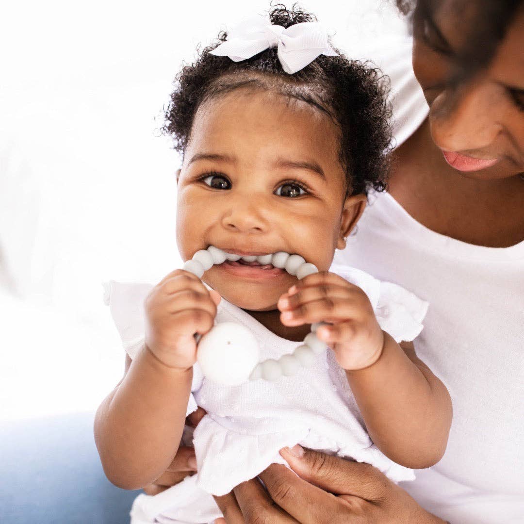 Cutie Teether Rattle: Orchid Clear