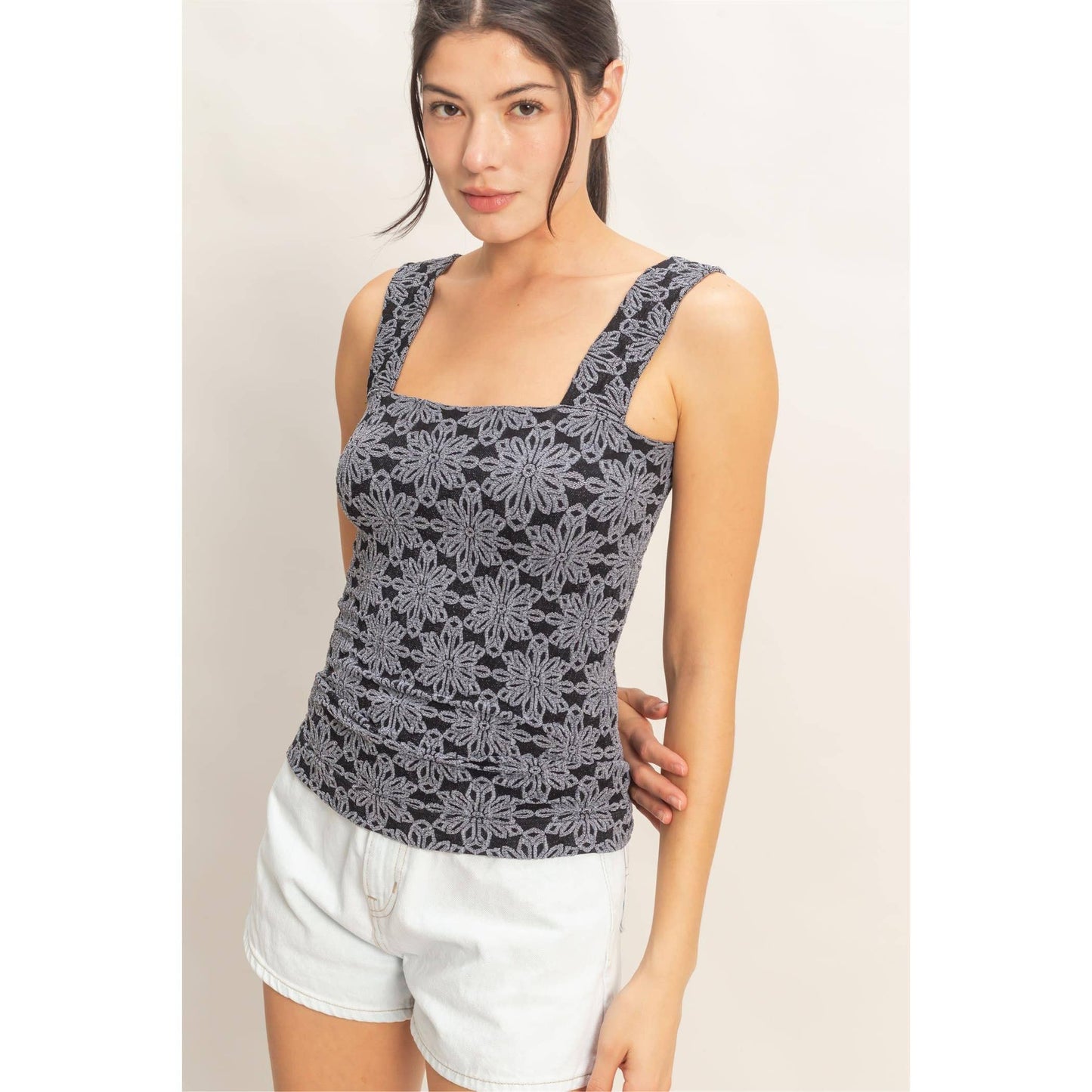 Floral Jacquard Square Neck Top: WHITE / S-M-L(2-2-2)
