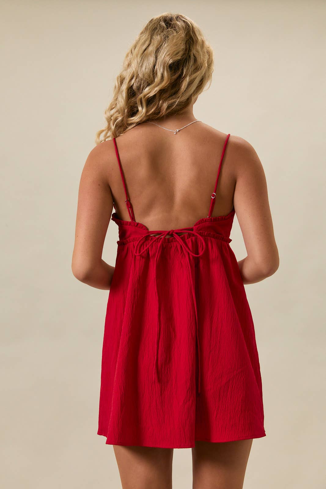 RUFFLE DETAIL SPAGHETTI STRAP SLEEVELESS A-LINE MINI DRESS: Red / XS