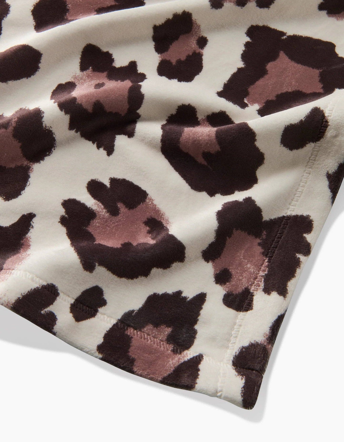 Cheetah Butter Blanker: Medium - 50" x 60"