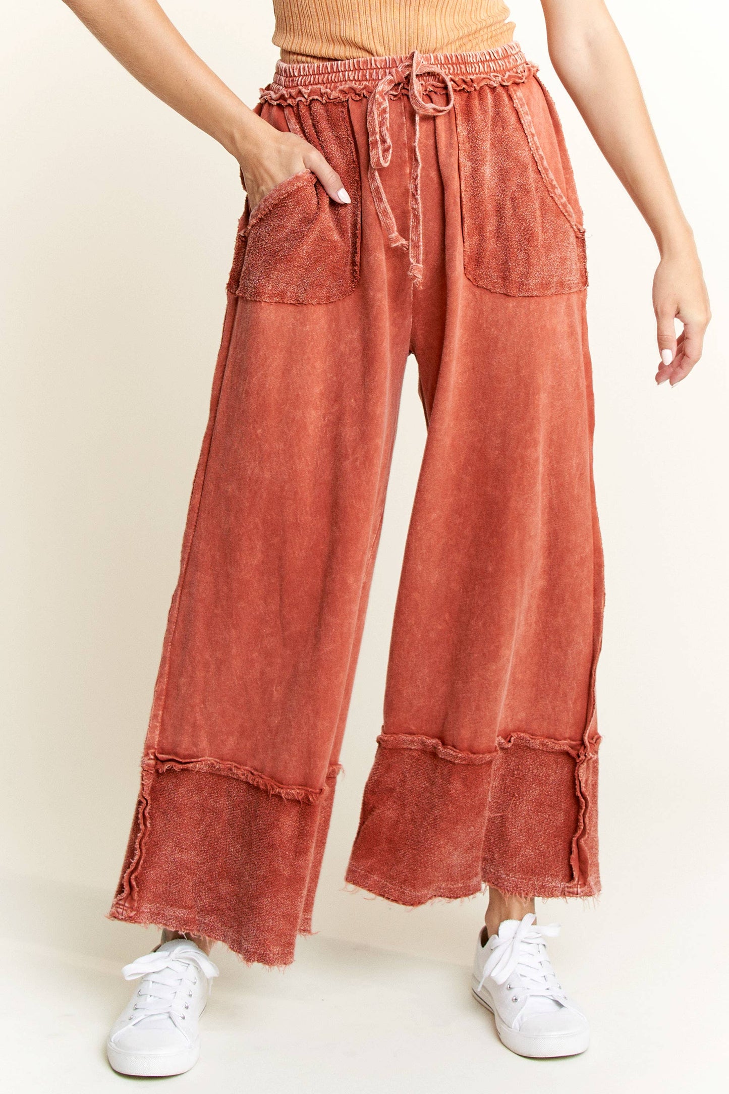 MineralWash Wide Pants with raw hem frayed details HP5536..: Latte / S-M-L / 2-2-2